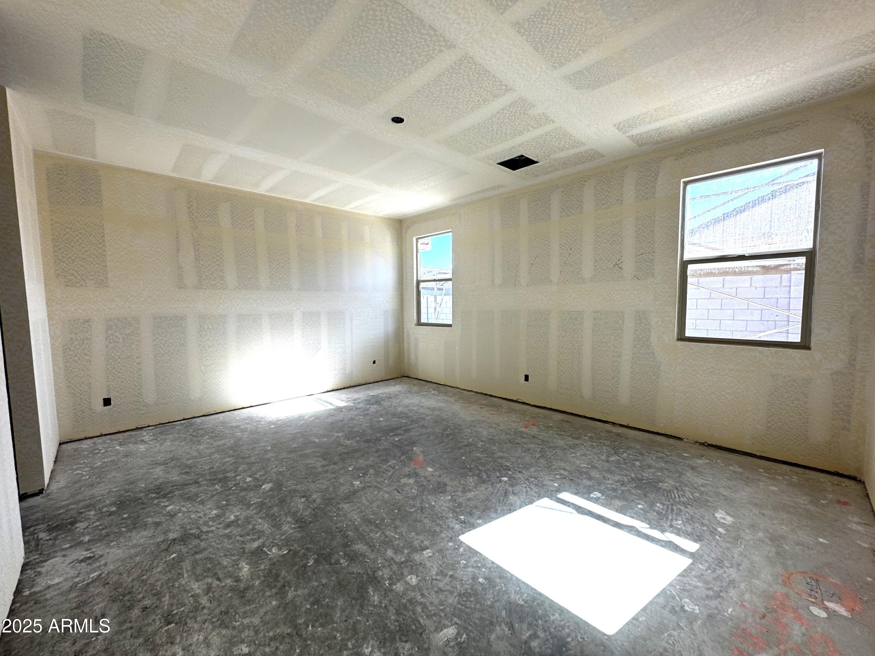 47677 W KENNER Drive