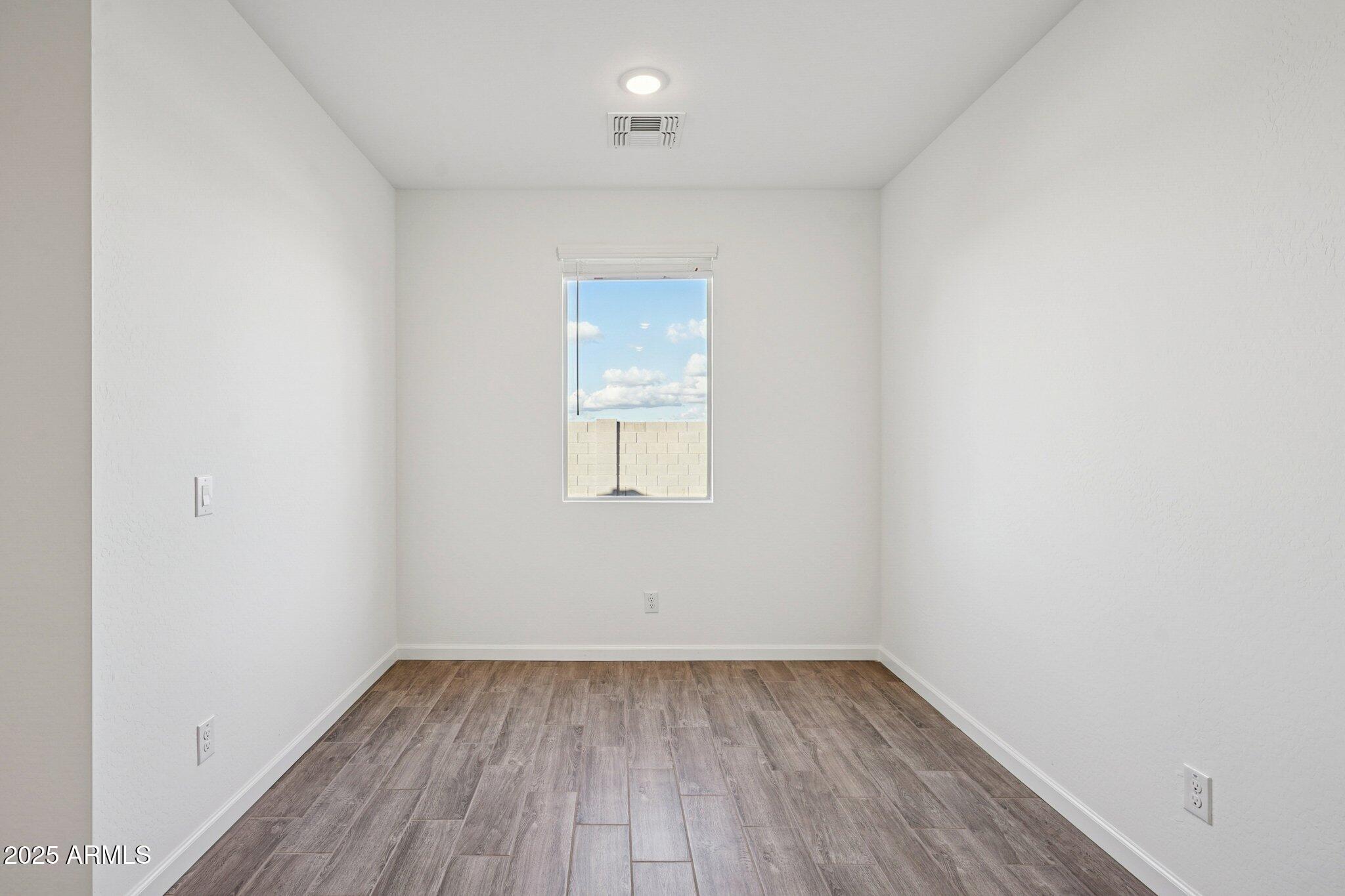 47678 W MOELLER Road