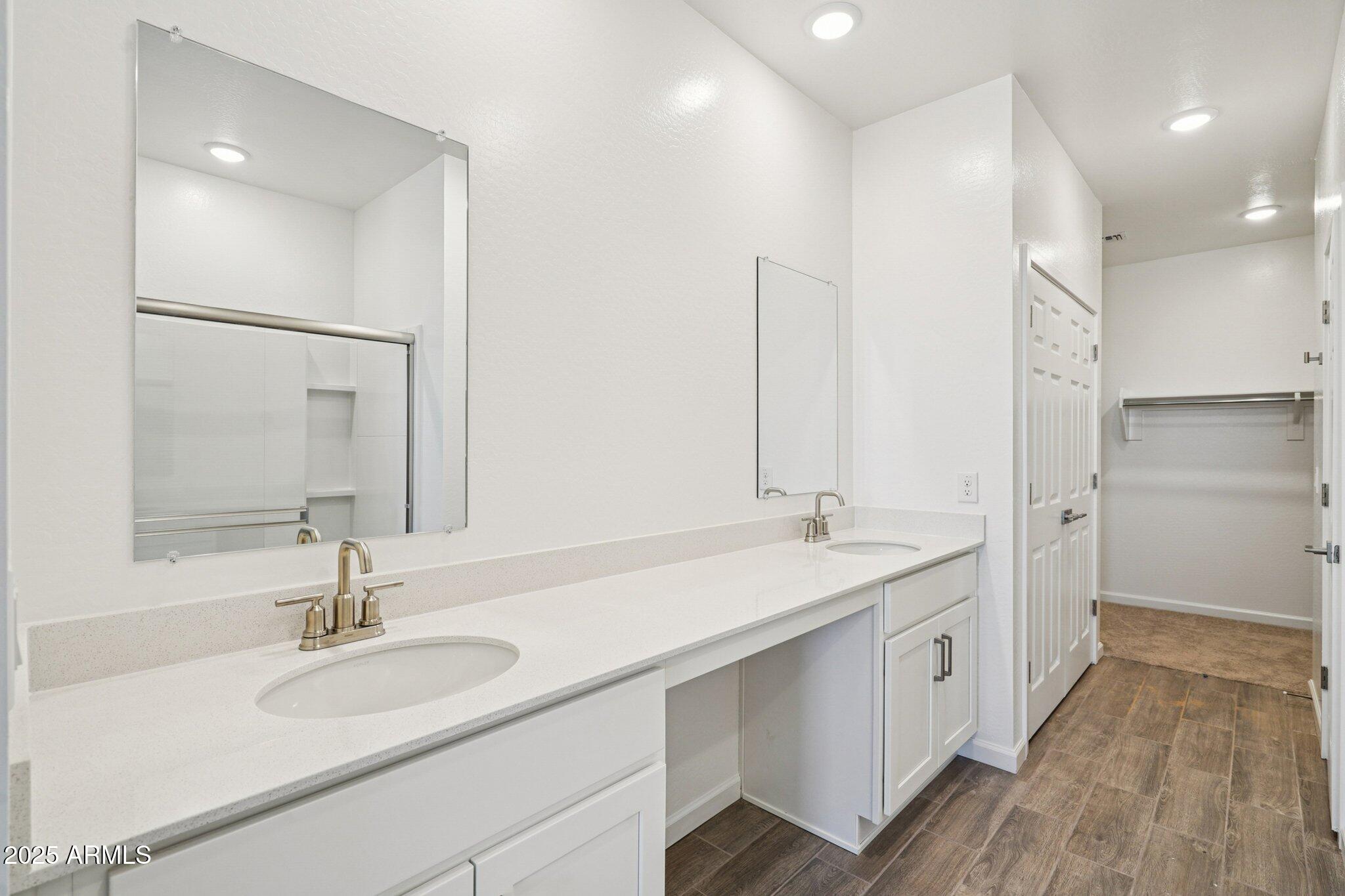 47678 W MOELLER Road