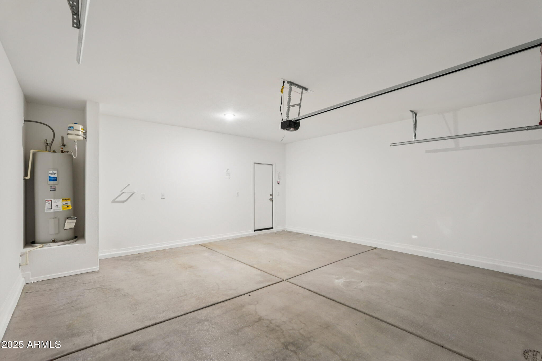 24152 W BOWKER Street