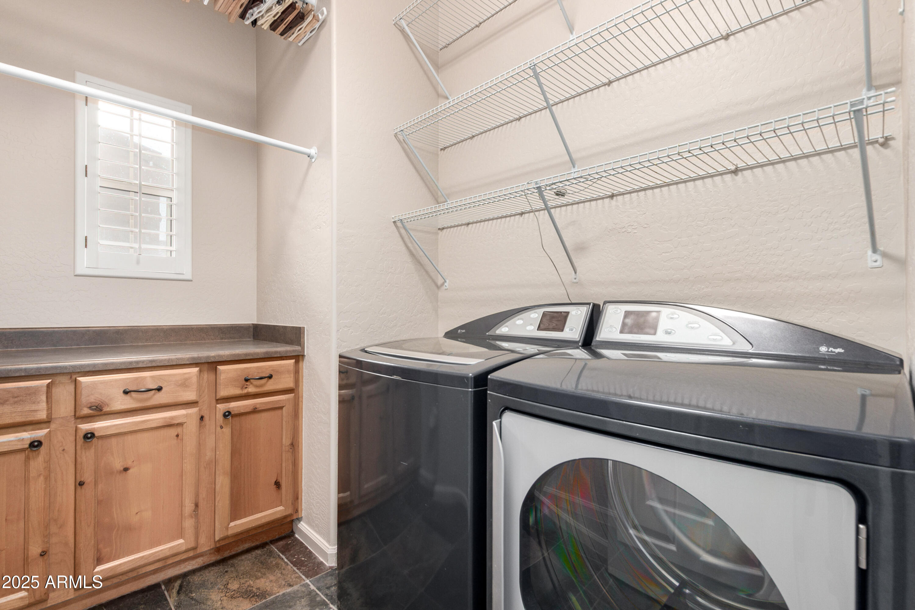 3935 E ROUGH RIDER Road, 1190