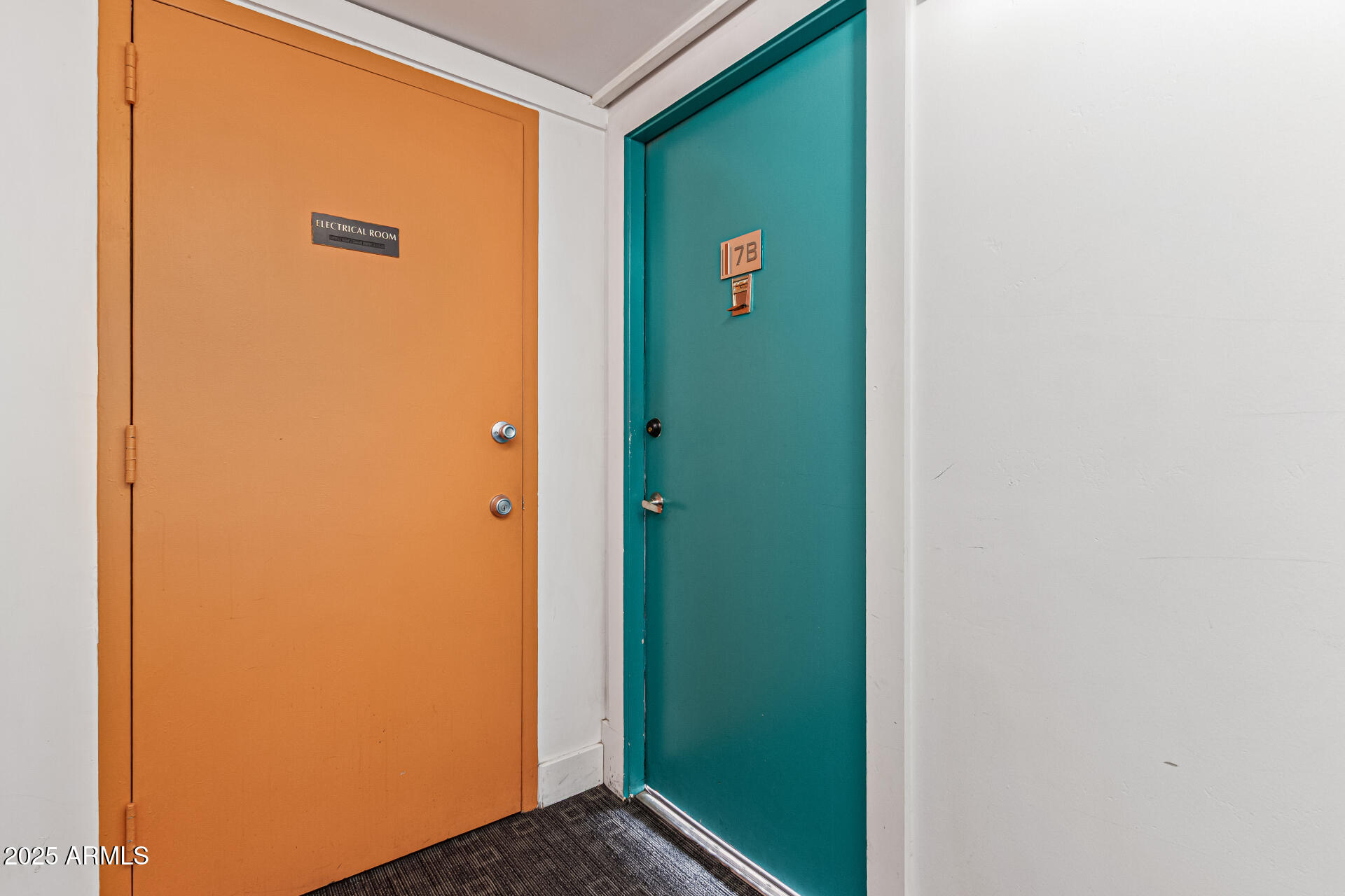 4750 N CENTRAL Avenue, 7B