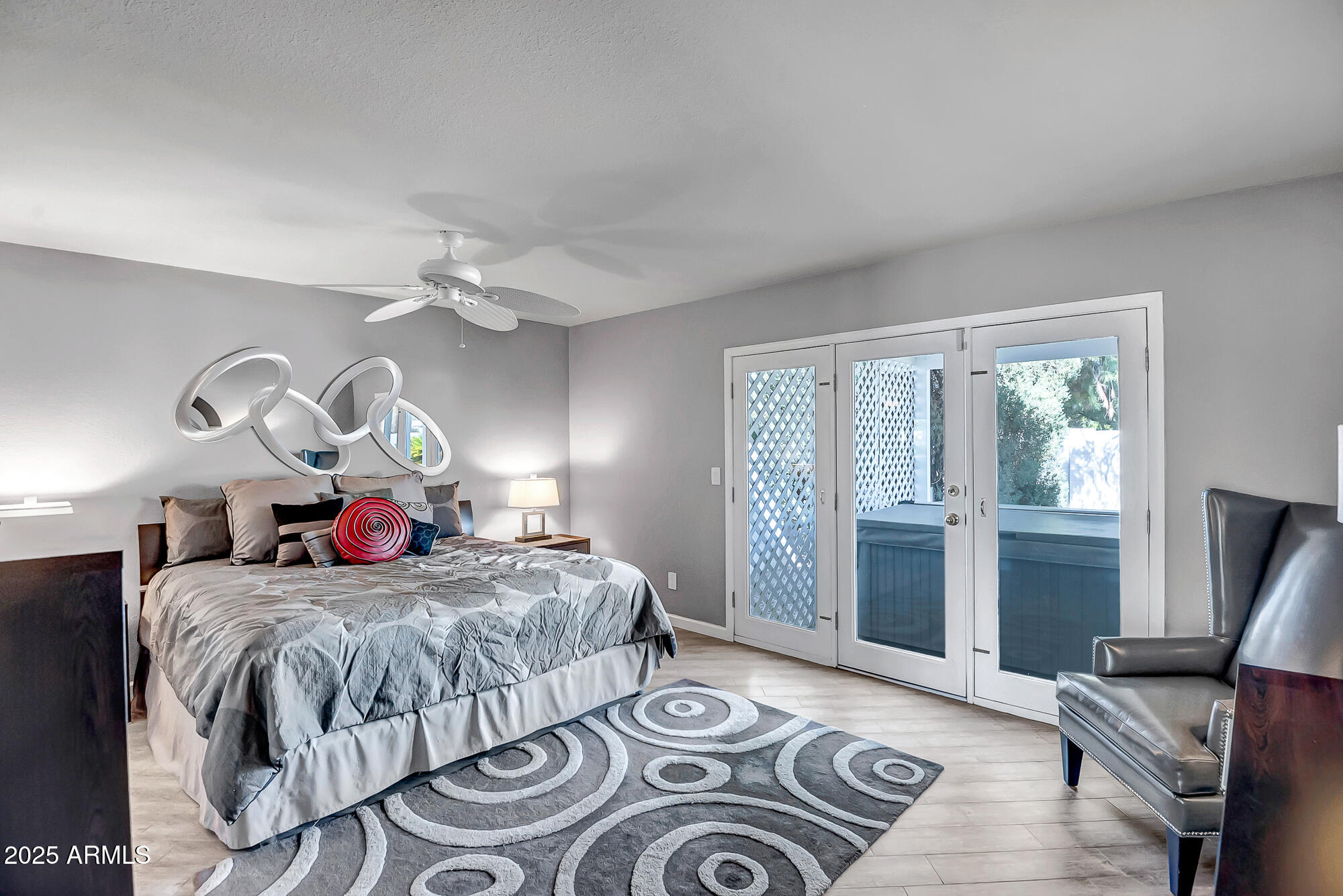 110 E PIPING ROCK Road