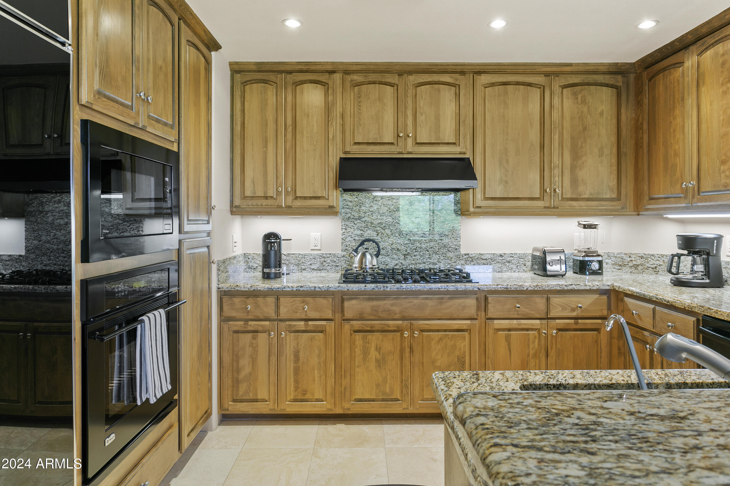 15802 N 71ST Street, 307