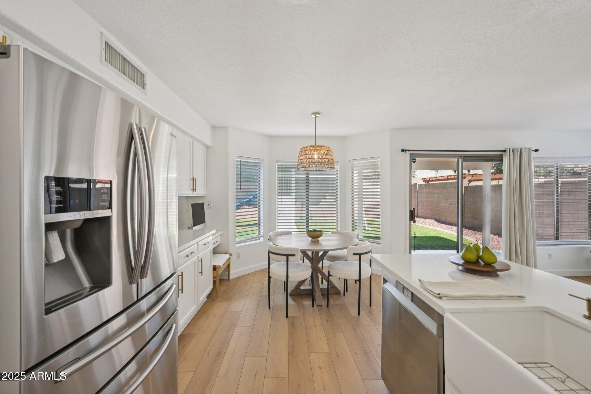 6616 W PRICKLY PEAR Trail