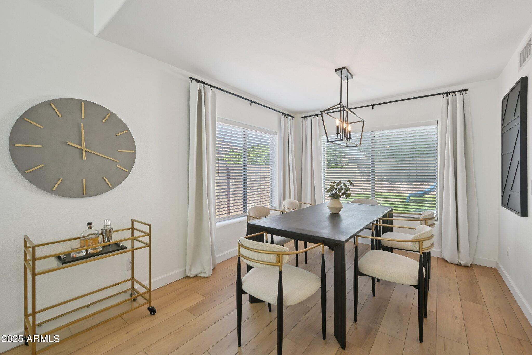 6616 W PRICKLY PEAR Trail