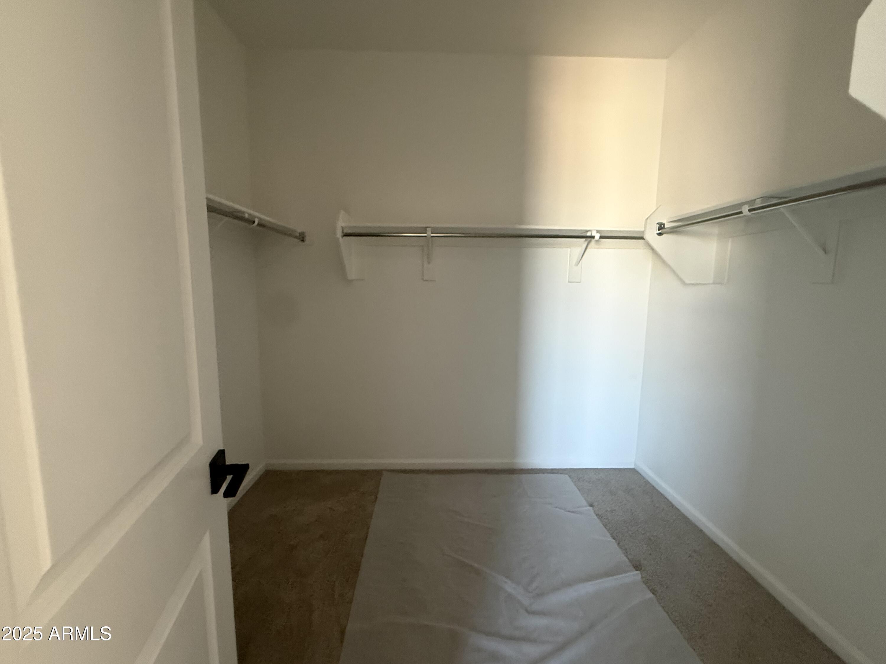 9620 W TAMARISK Avenue