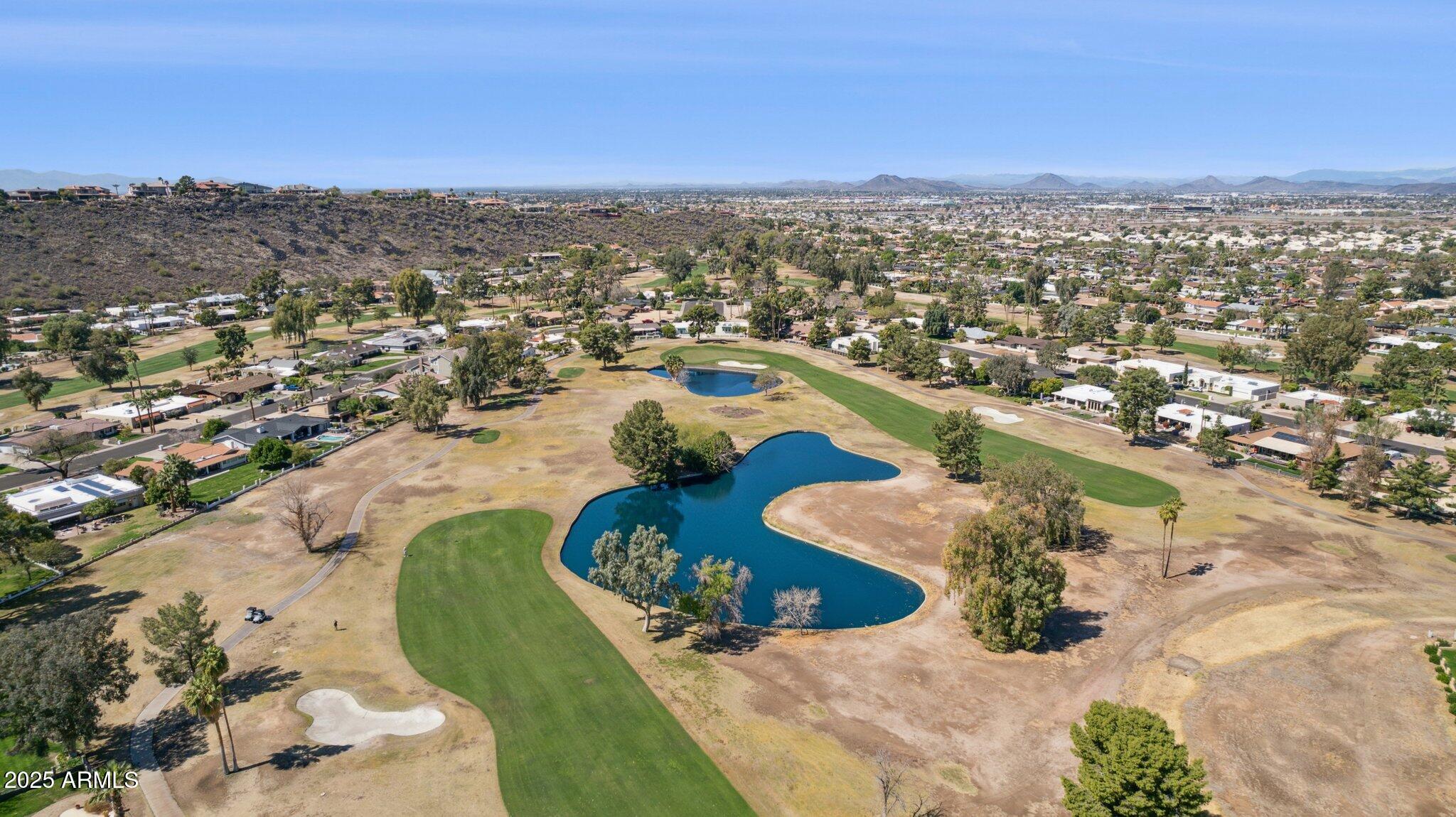 216 W Winged Foot Road