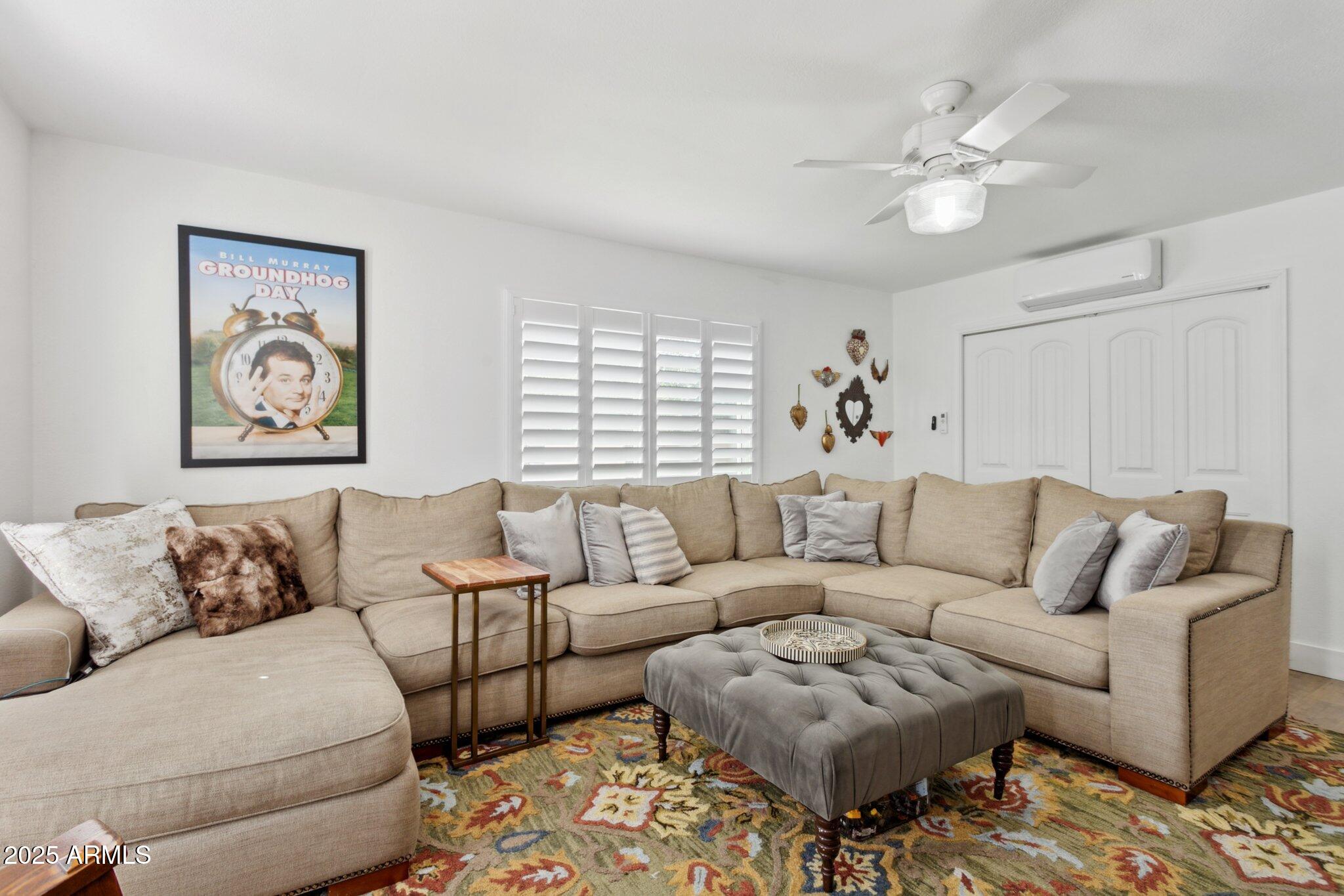 216 W Winged Foot Road