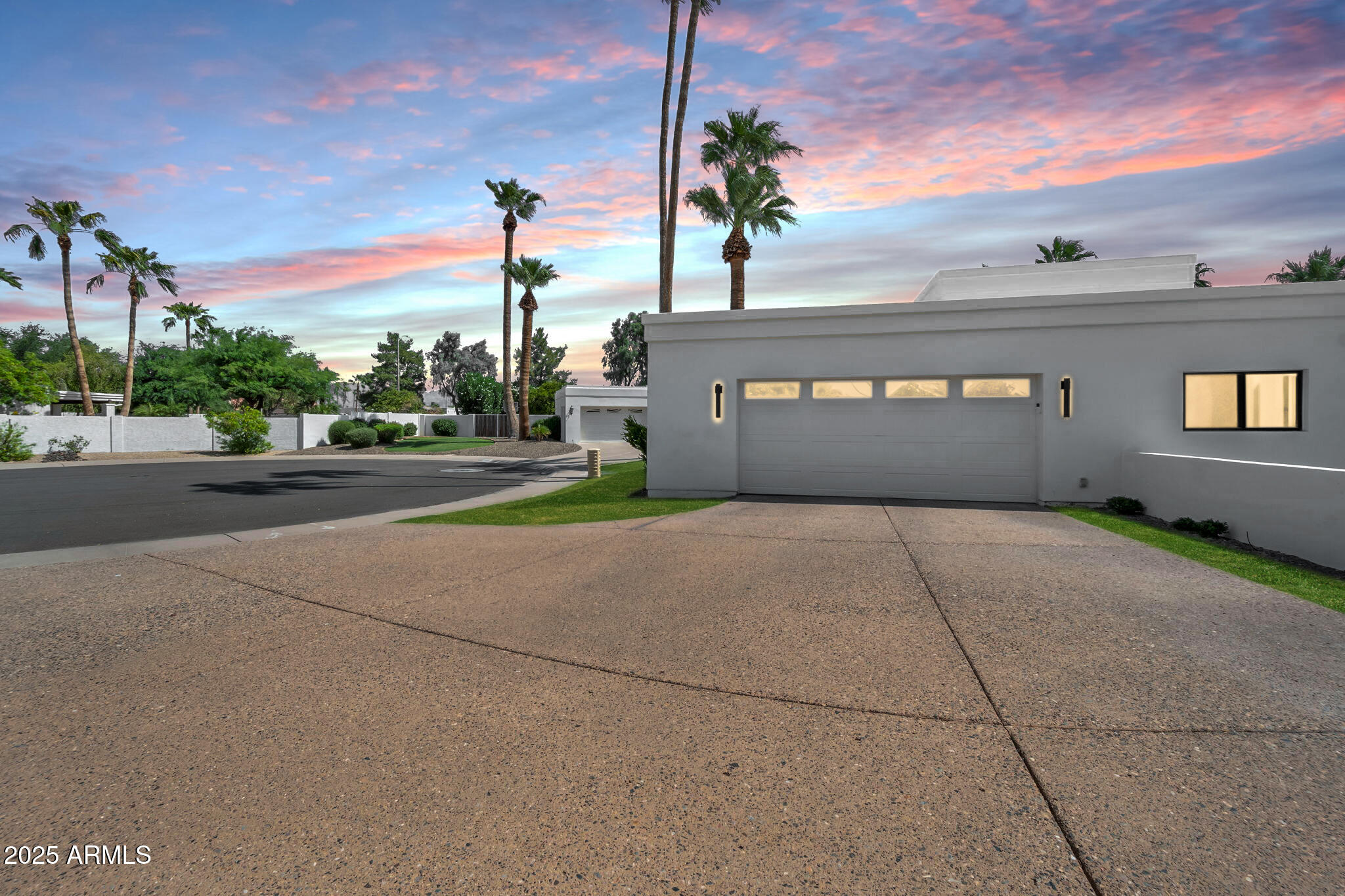 9027 N 82ND Street