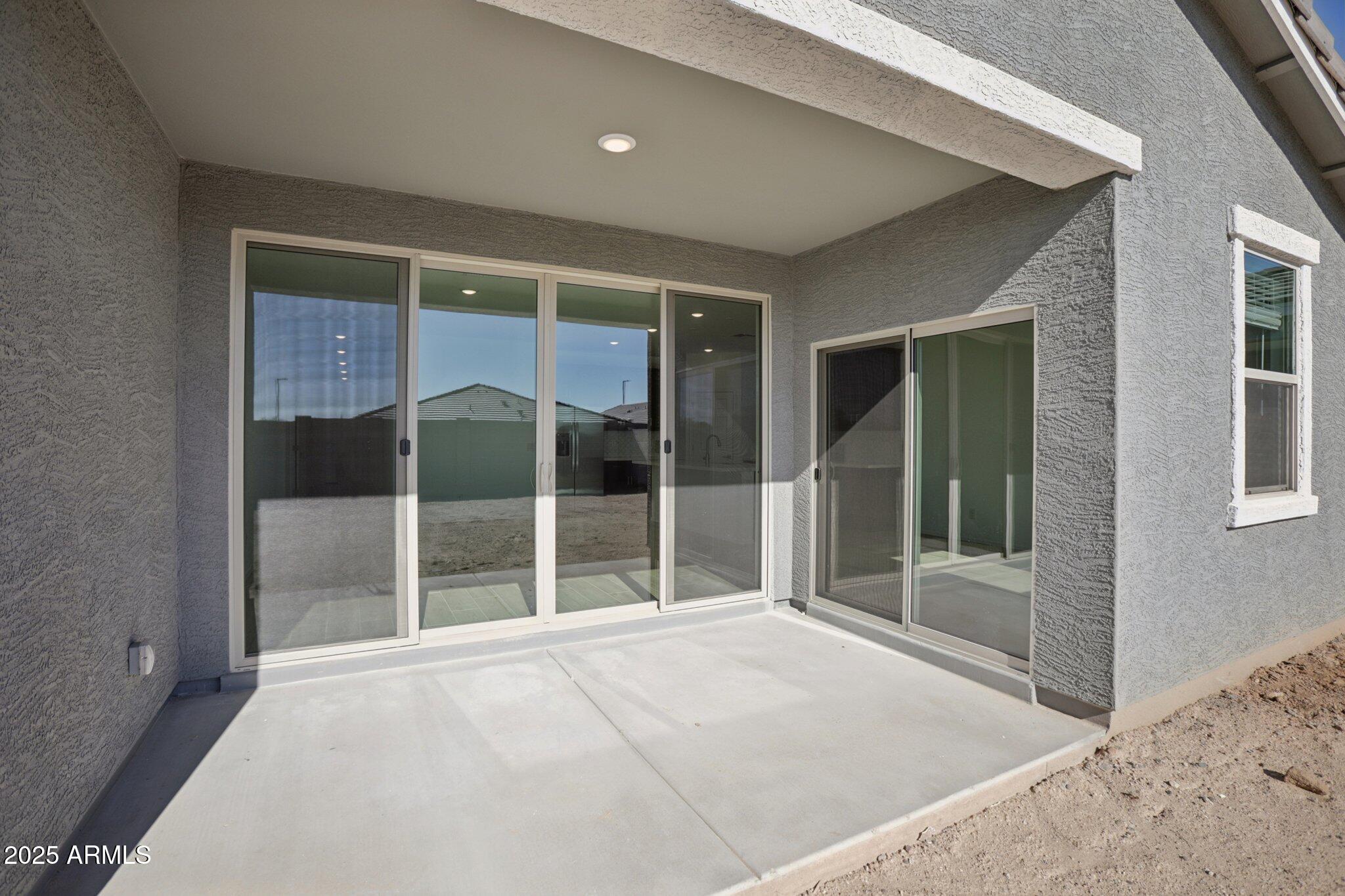 24169 W BOWKER Street