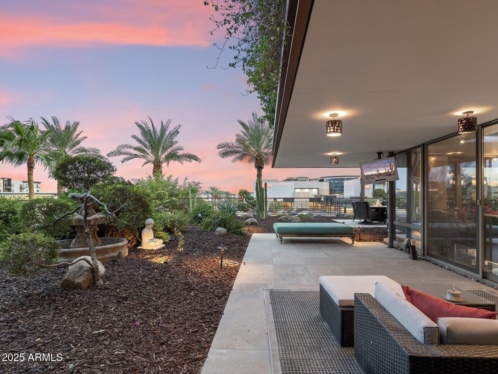 7157 E RANCHO VISTA Drive, 3006