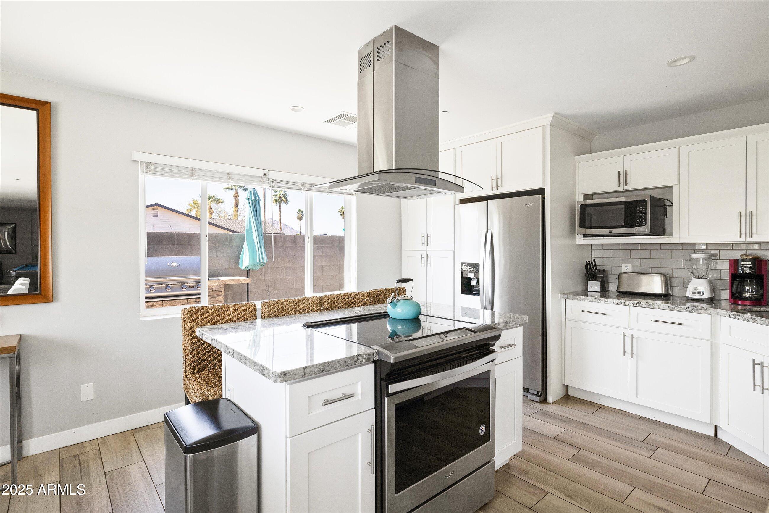 8201 E PICCADILLY Road, Scottsdale