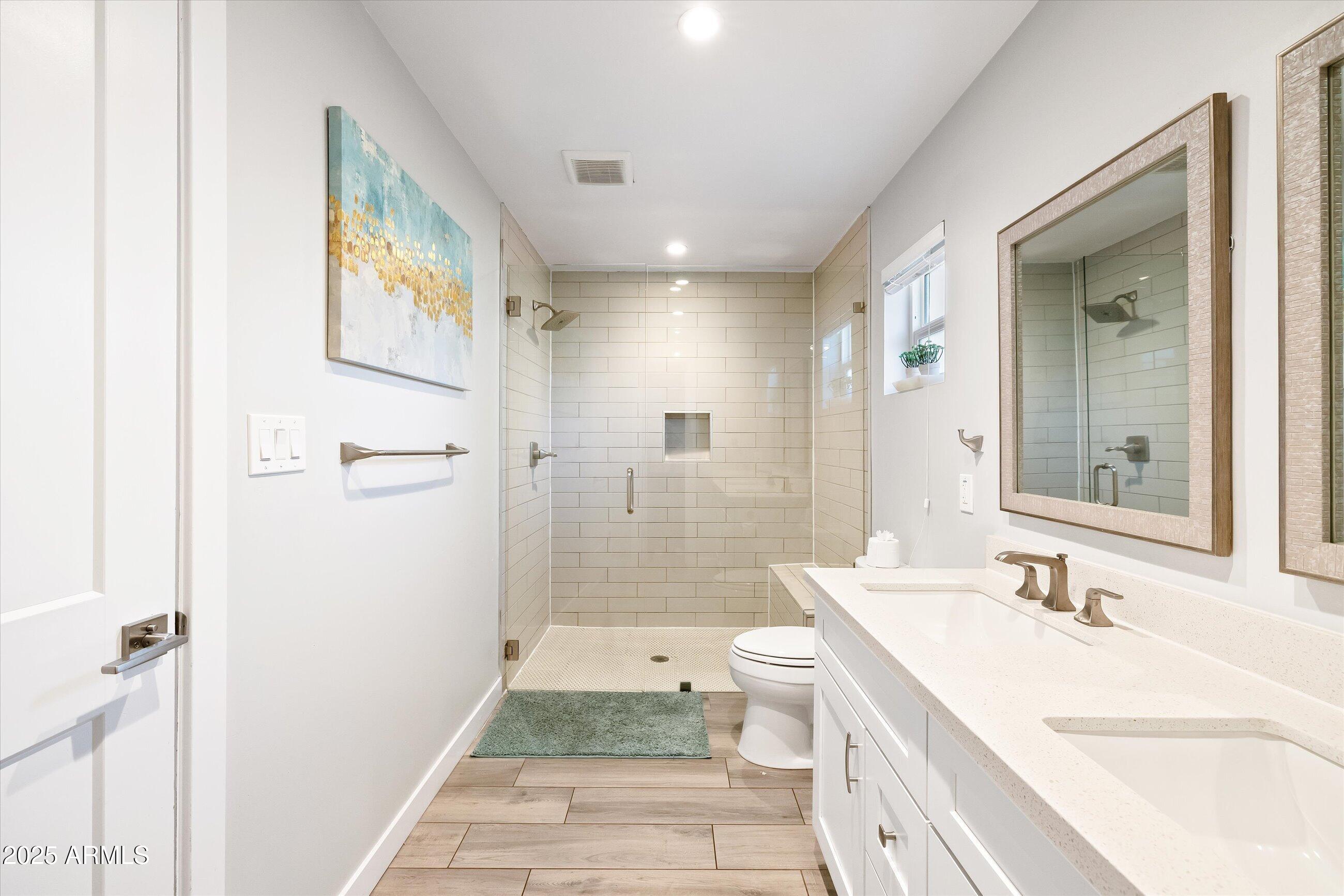 8201 E PICCADILLY Road, Scottsdale