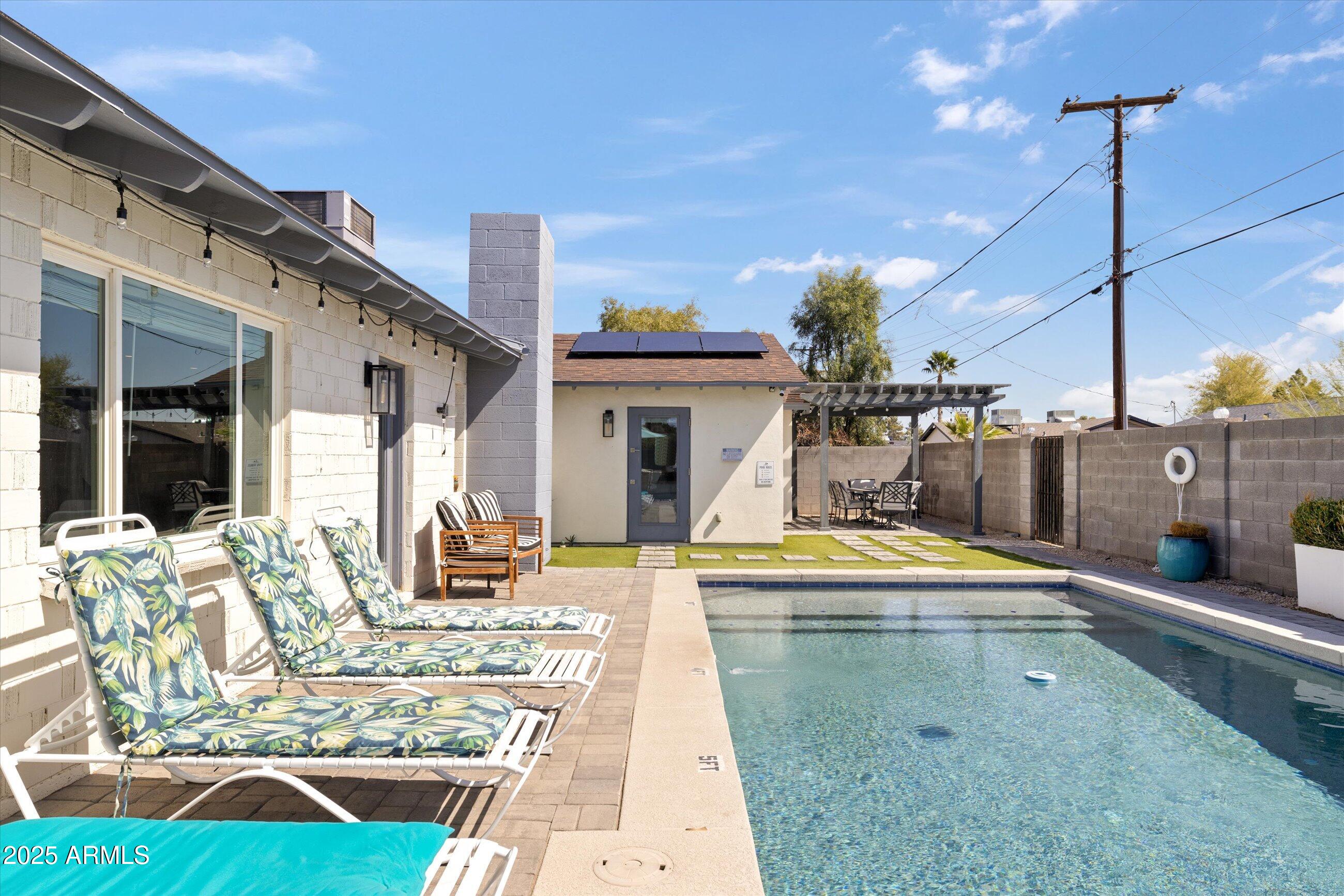 8201 E PICCADILLY Road, Scottsdale