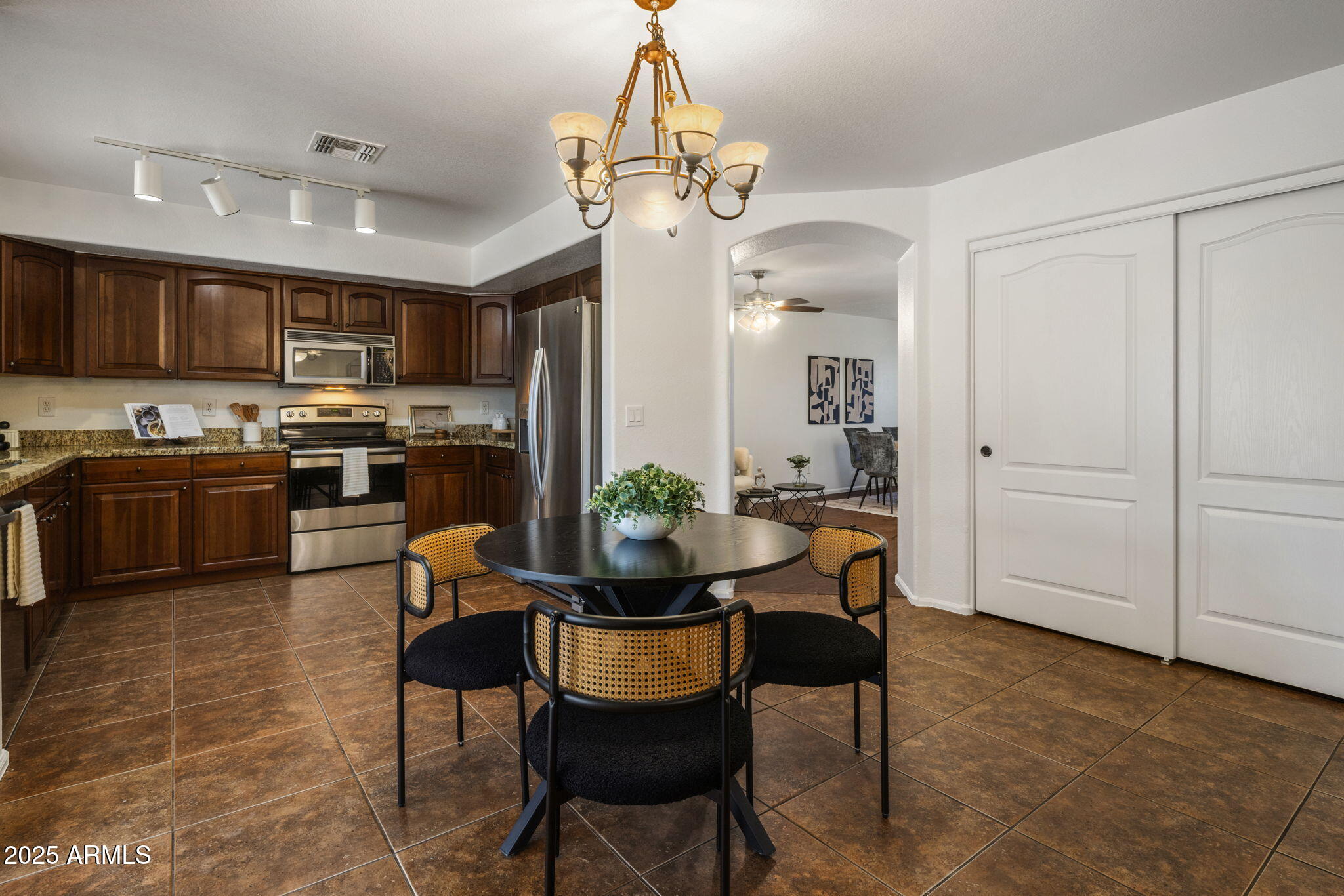 16008 W DURANGO Street