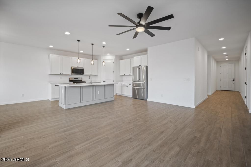 5626 W ALTA MESA Avenue