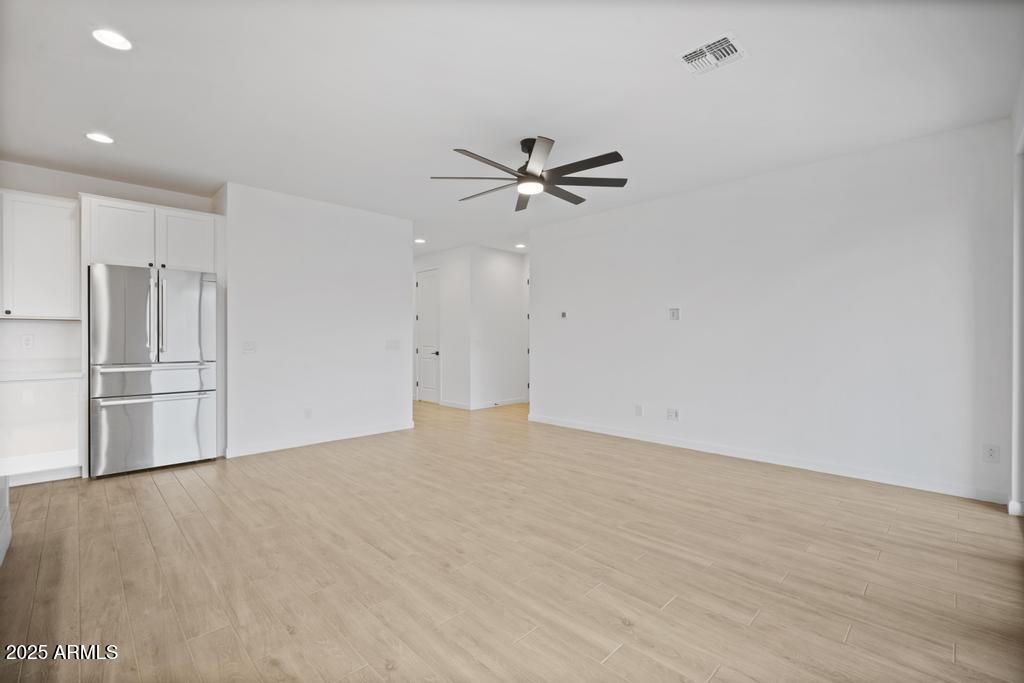 5626 W ALTA MESA Avenue