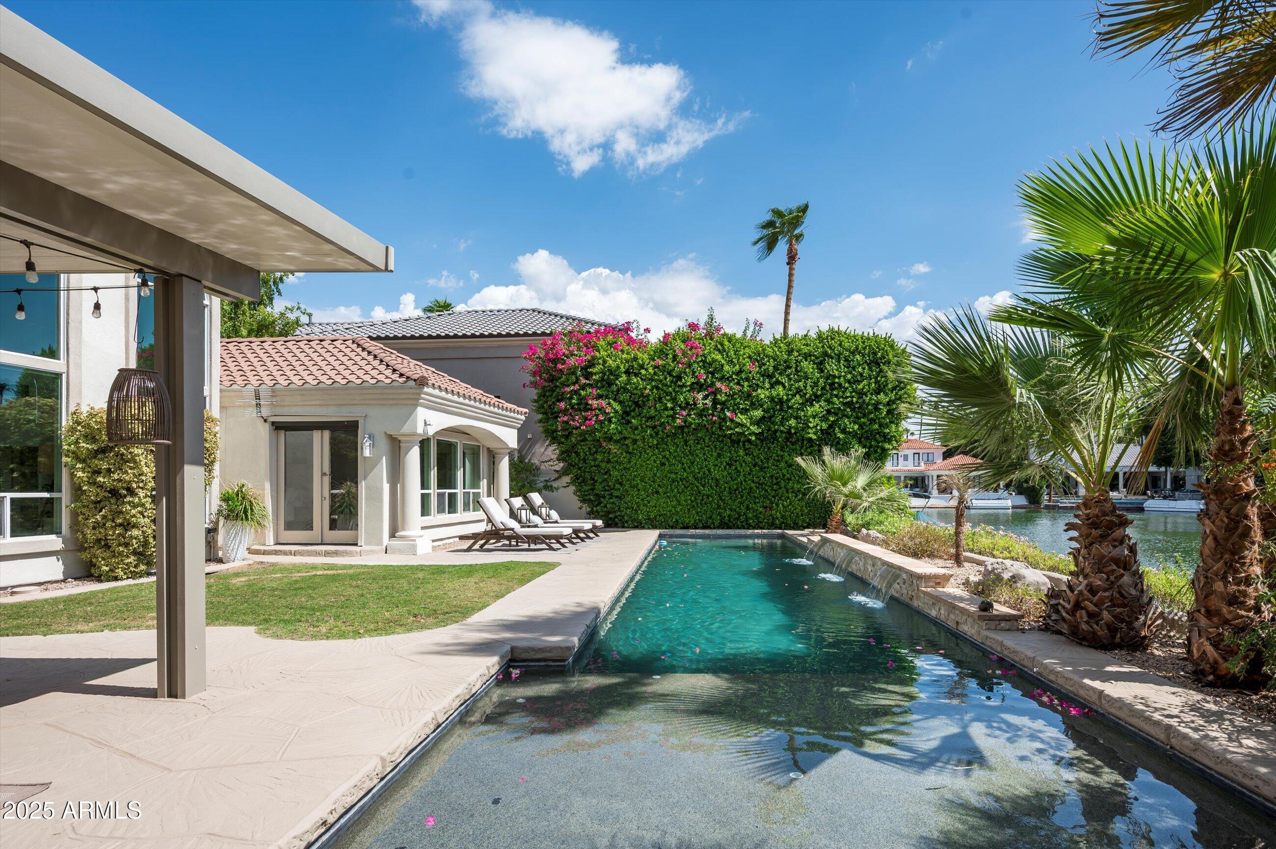 1407 E CORAL COVE Drive