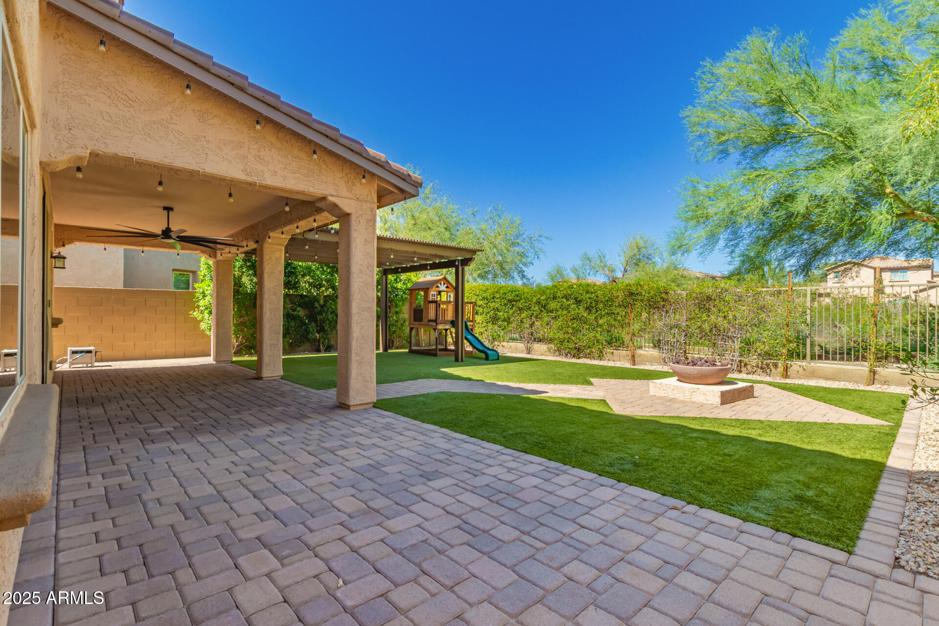 3710 E MATTHEW Drive