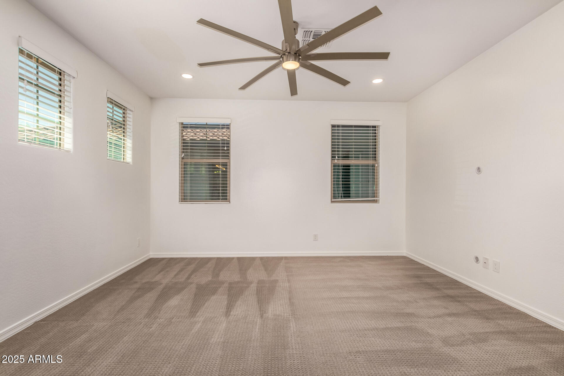 3710 E MATTHEW Drive