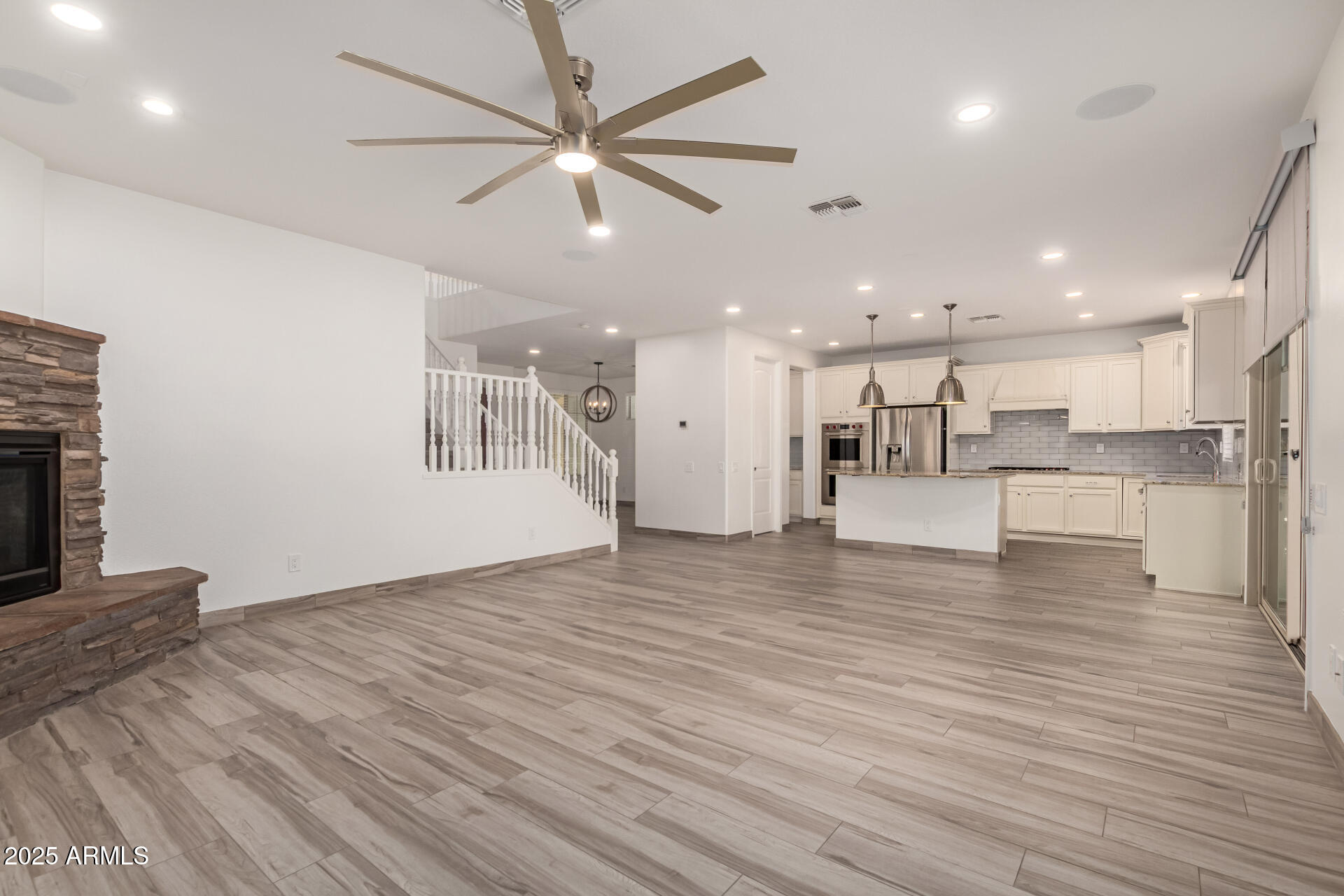 3710 E MATTHEW Drive