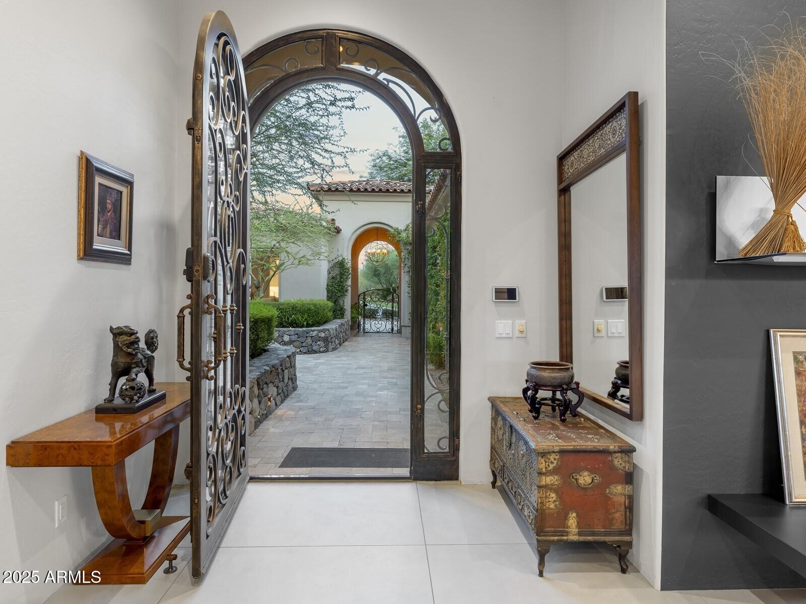 9290 E THOMPSON PEAK Parkway, 142