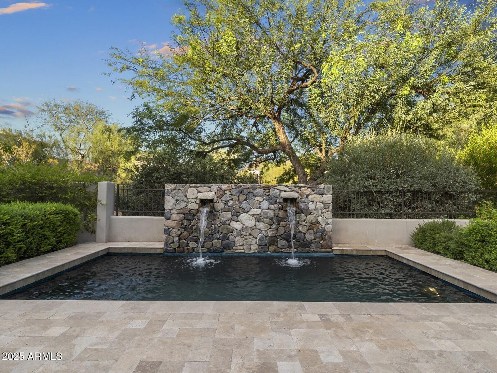 9290 E THOMPSON PEAK Parkway, 142