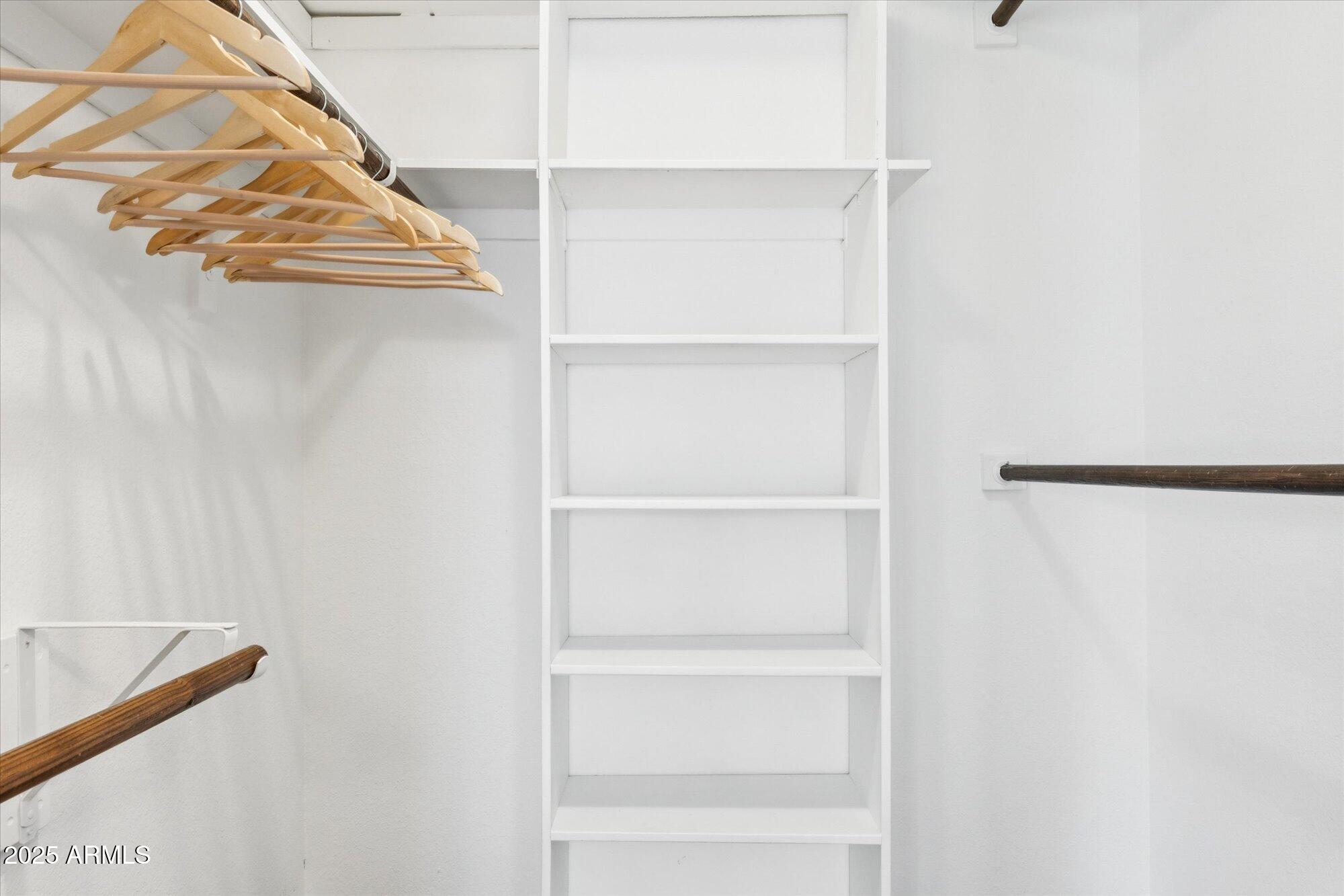 1836 S ROGERS Circle