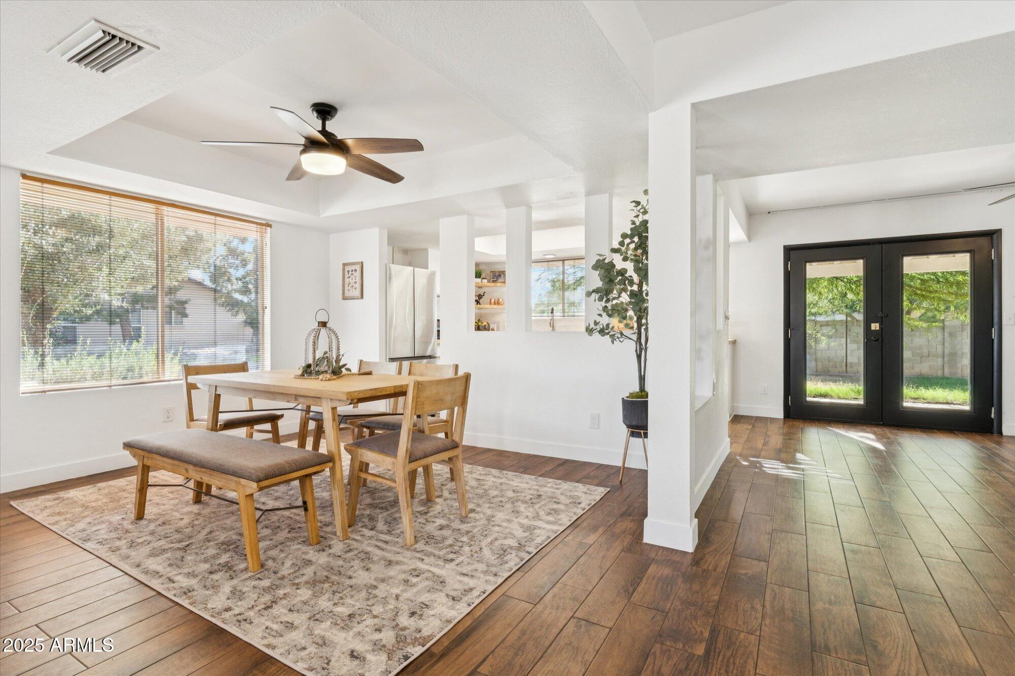 1836 S ROGERS Circle