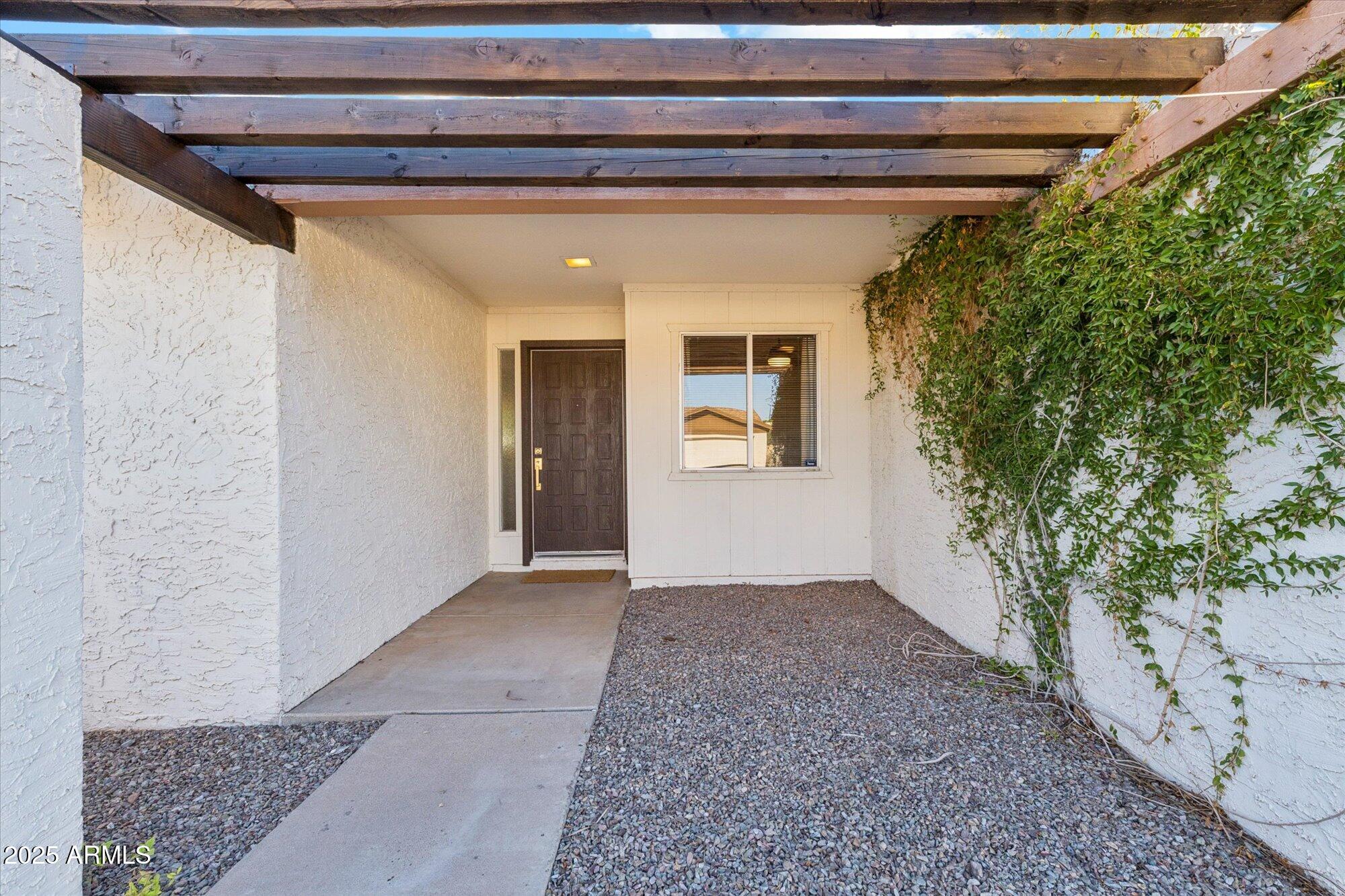 1836 S ROGERS Circle