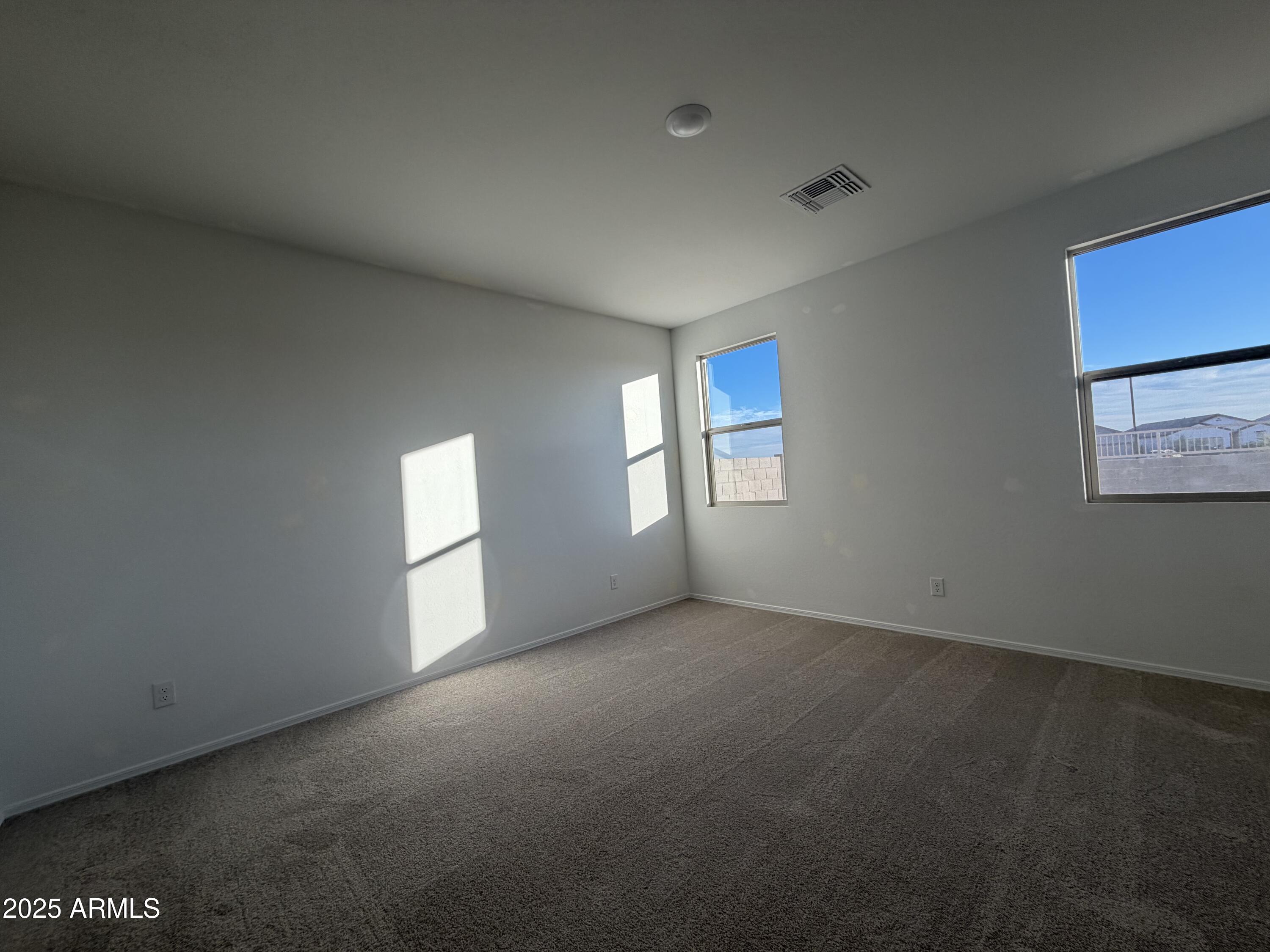 24207 W BOWKER Street