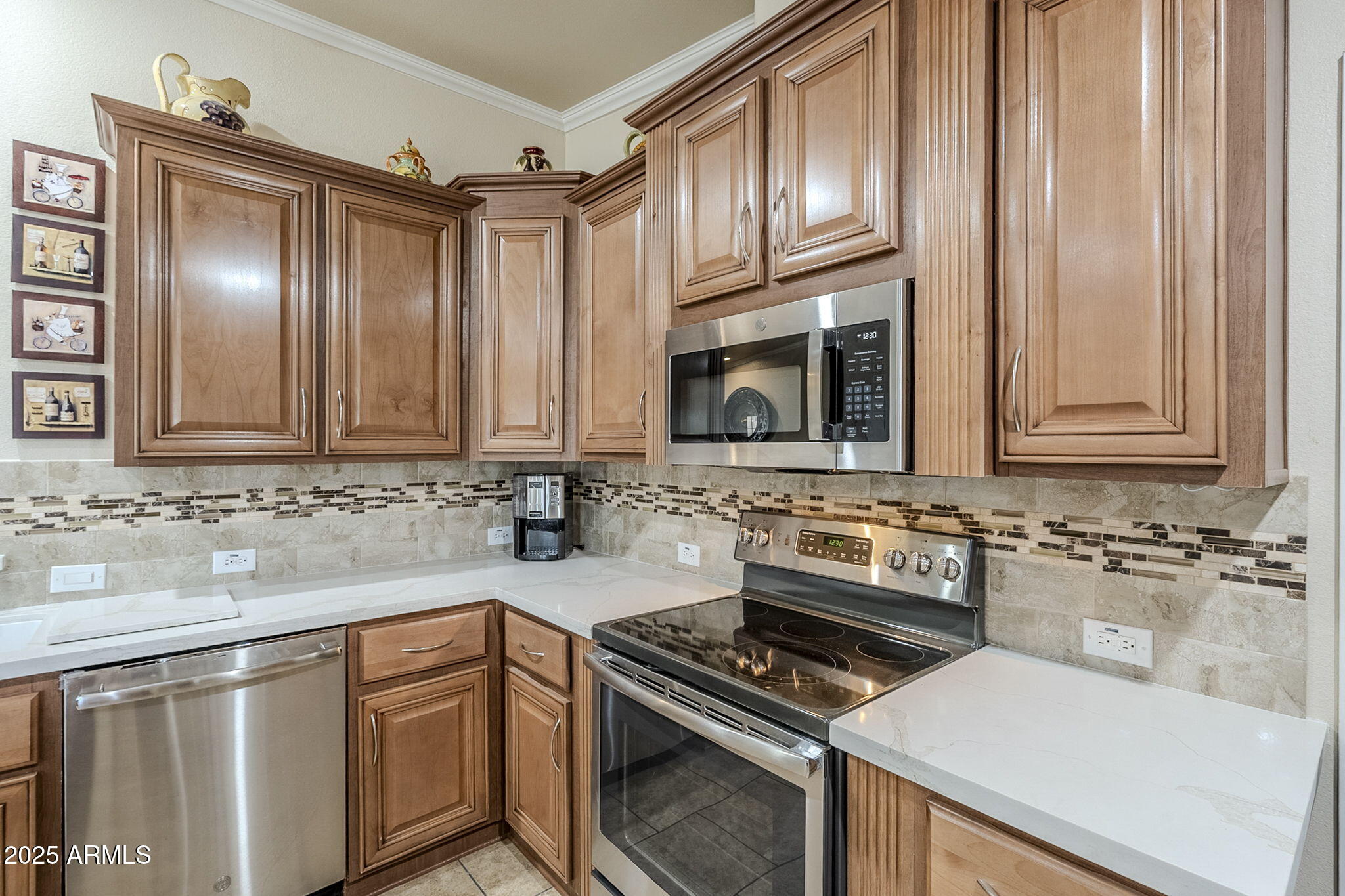 11201 N EL MIRAGE Road Unit: G14