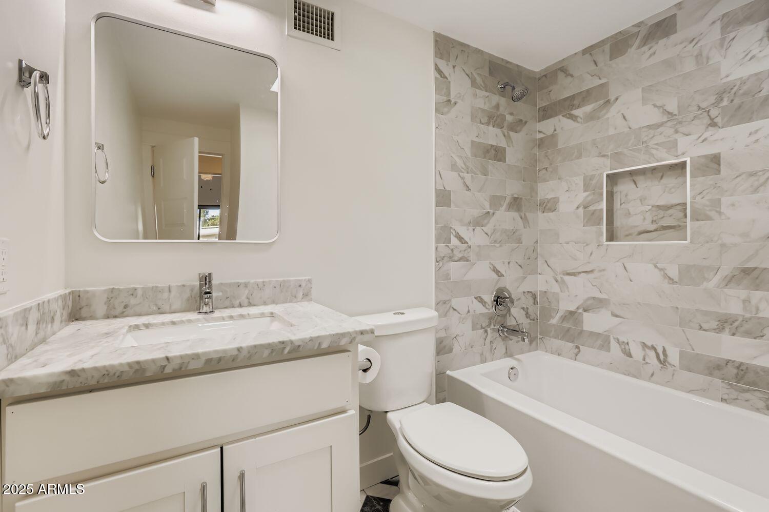 3710 E PARADISE Drive