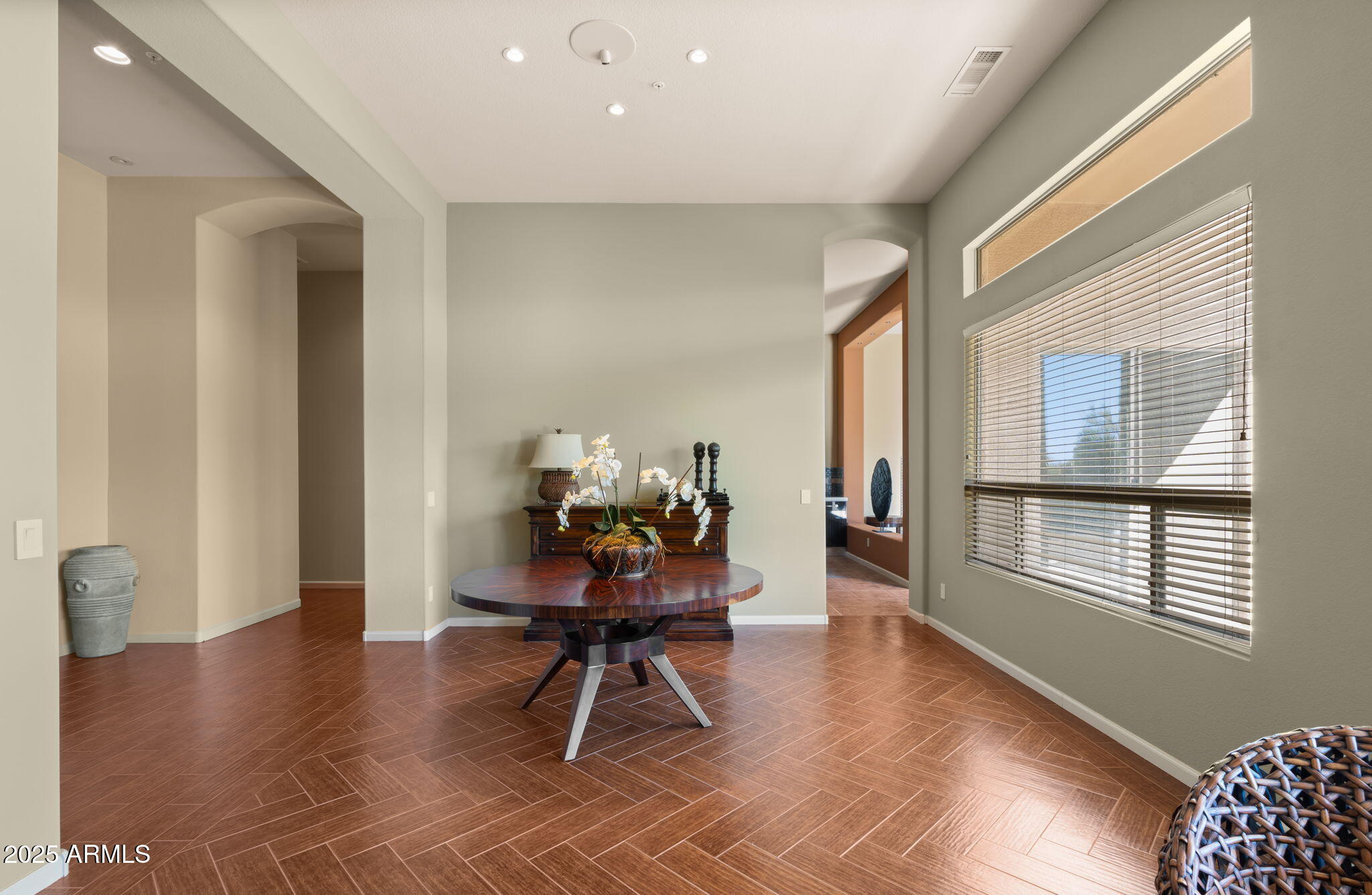 6005 E SMOKEHOUSE Trail