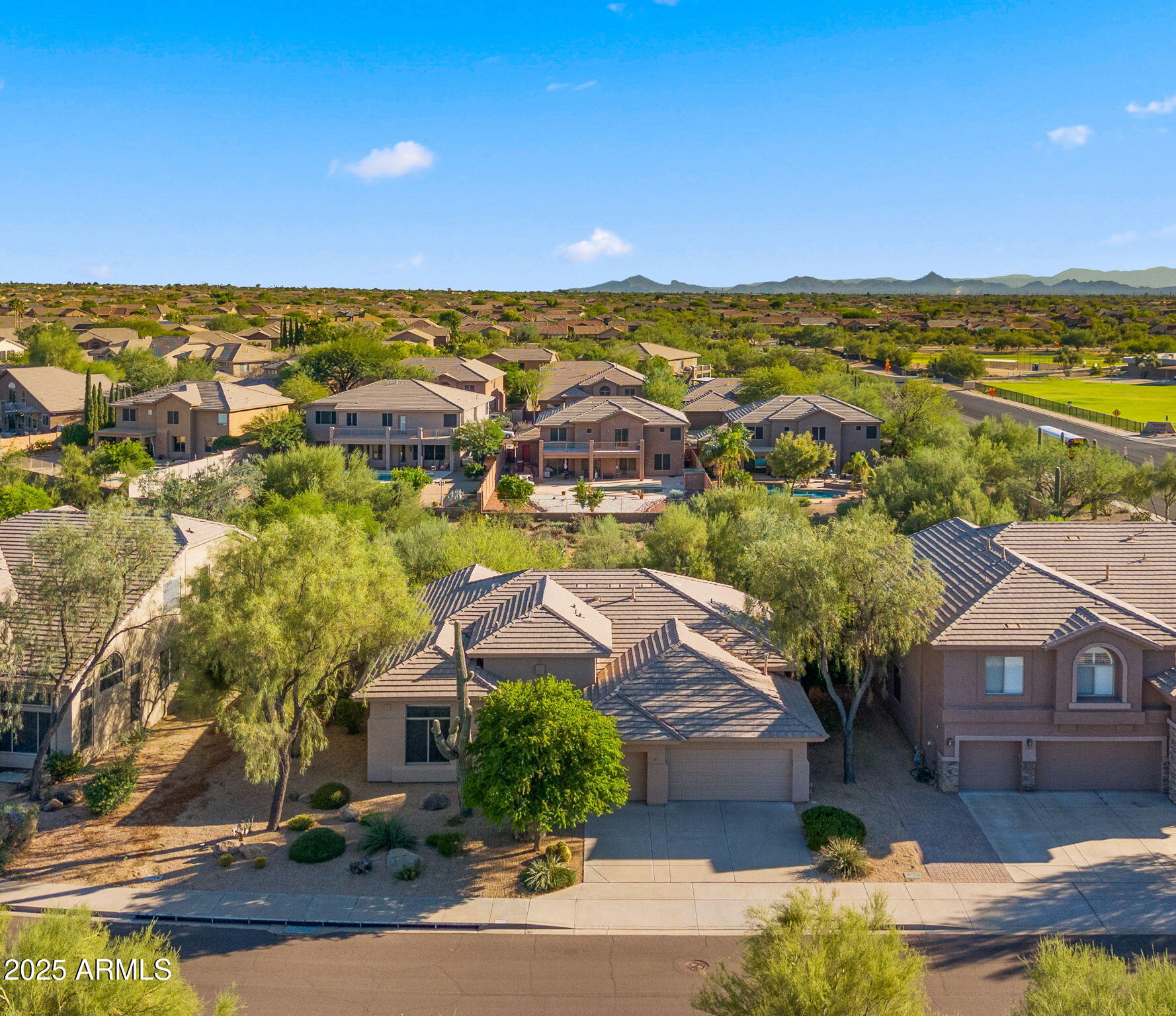 6005 E SMOKEHOUSE Trail