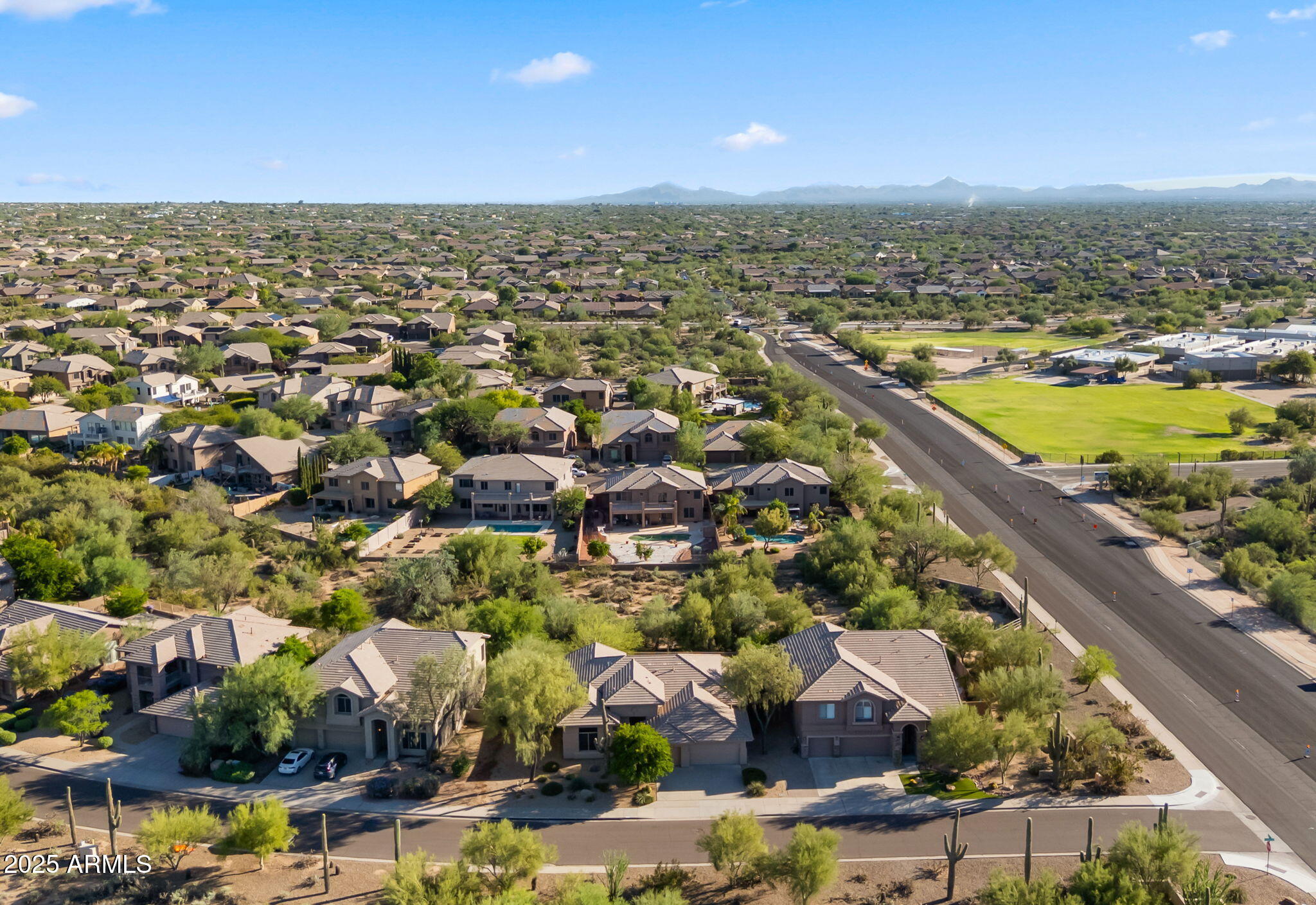 6005 E SMOKEHOUSE Trail