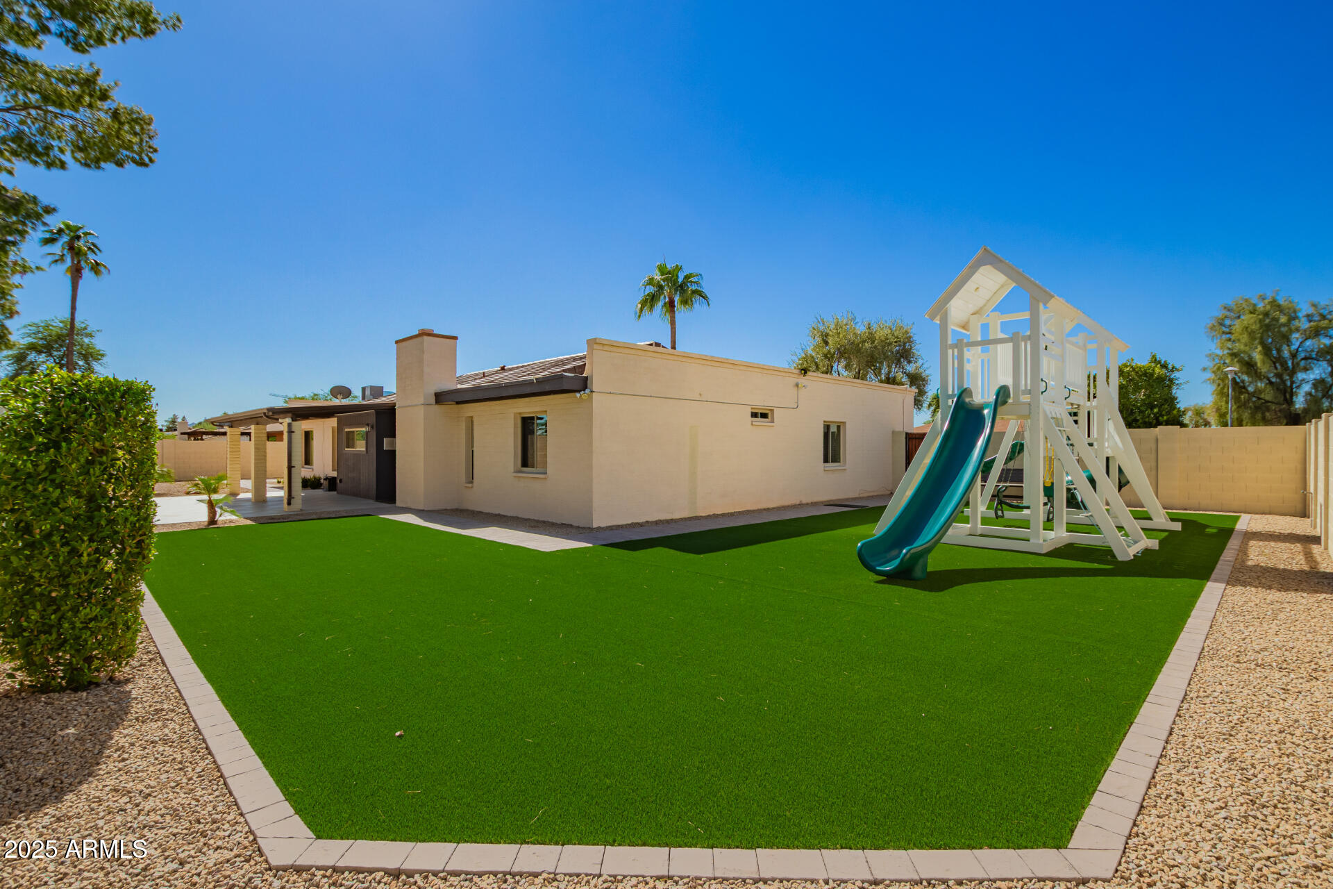 13409 N 47TH Place, Phoenix