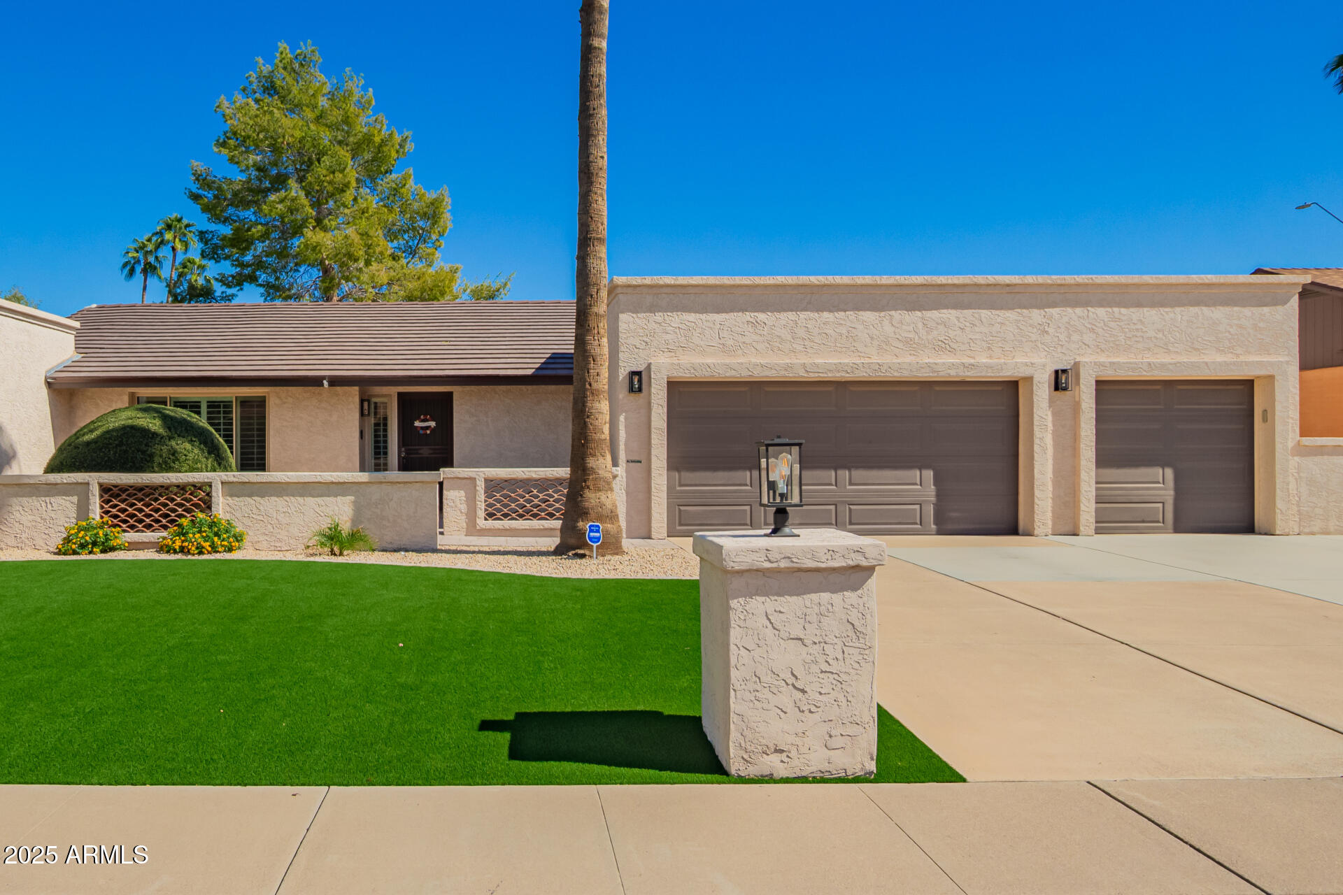 13409 N 47TH Place, Phoenix