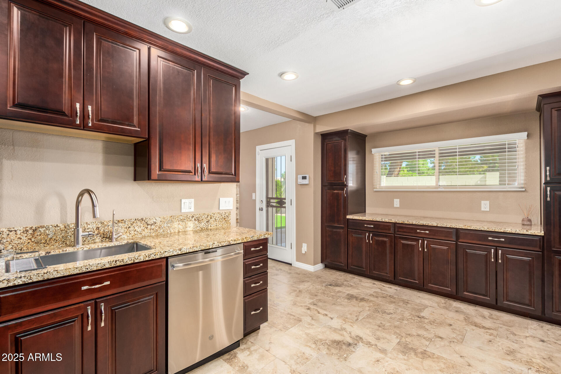 13409 N 47TH Place, Phoenix