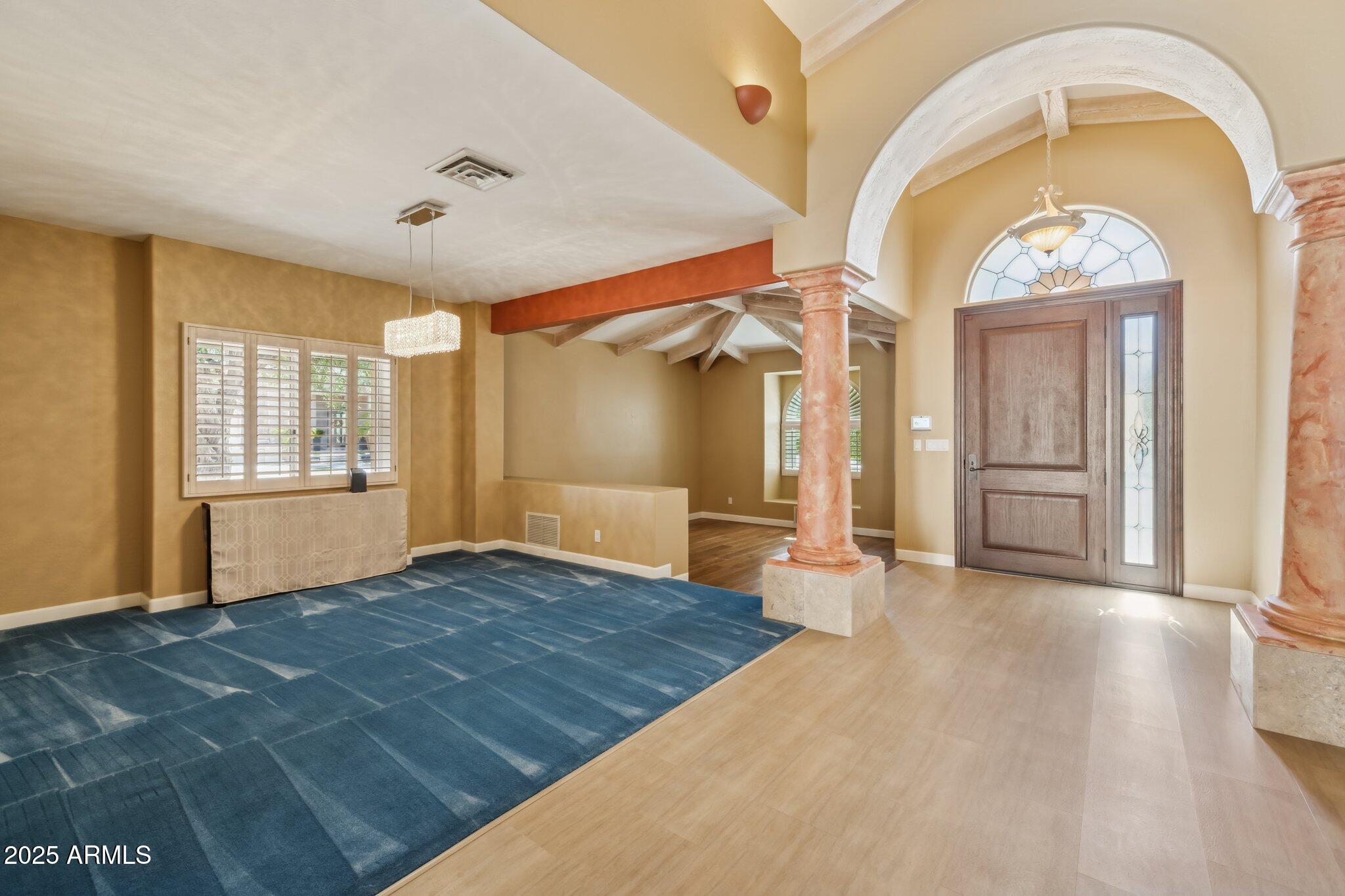 11488 E BELLA VISTA Drive