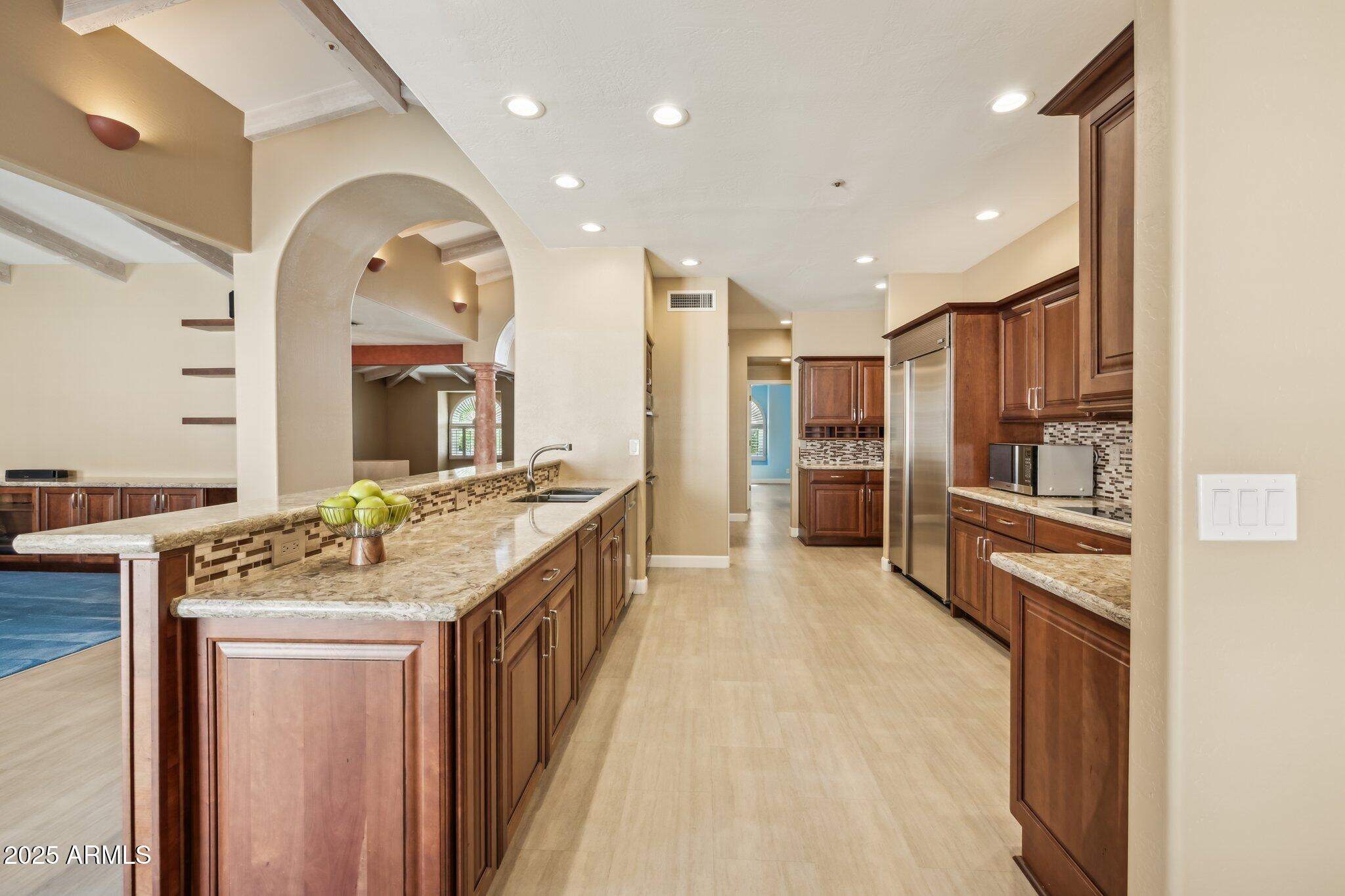 11488 E BELLA VISTA Drive