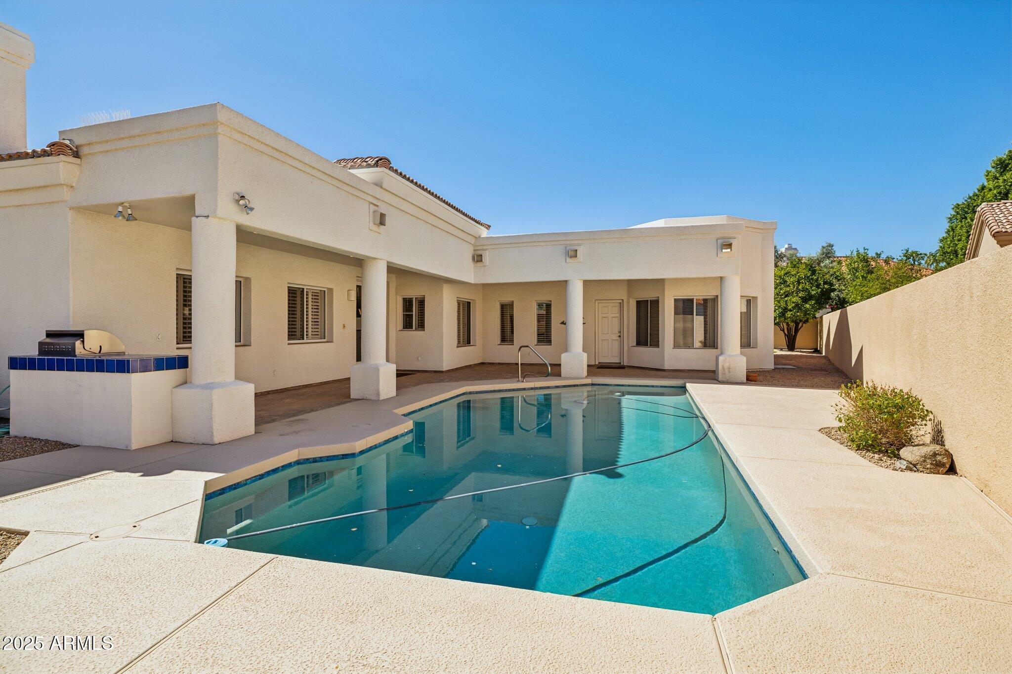 11488 E BELLA VISTA Drive