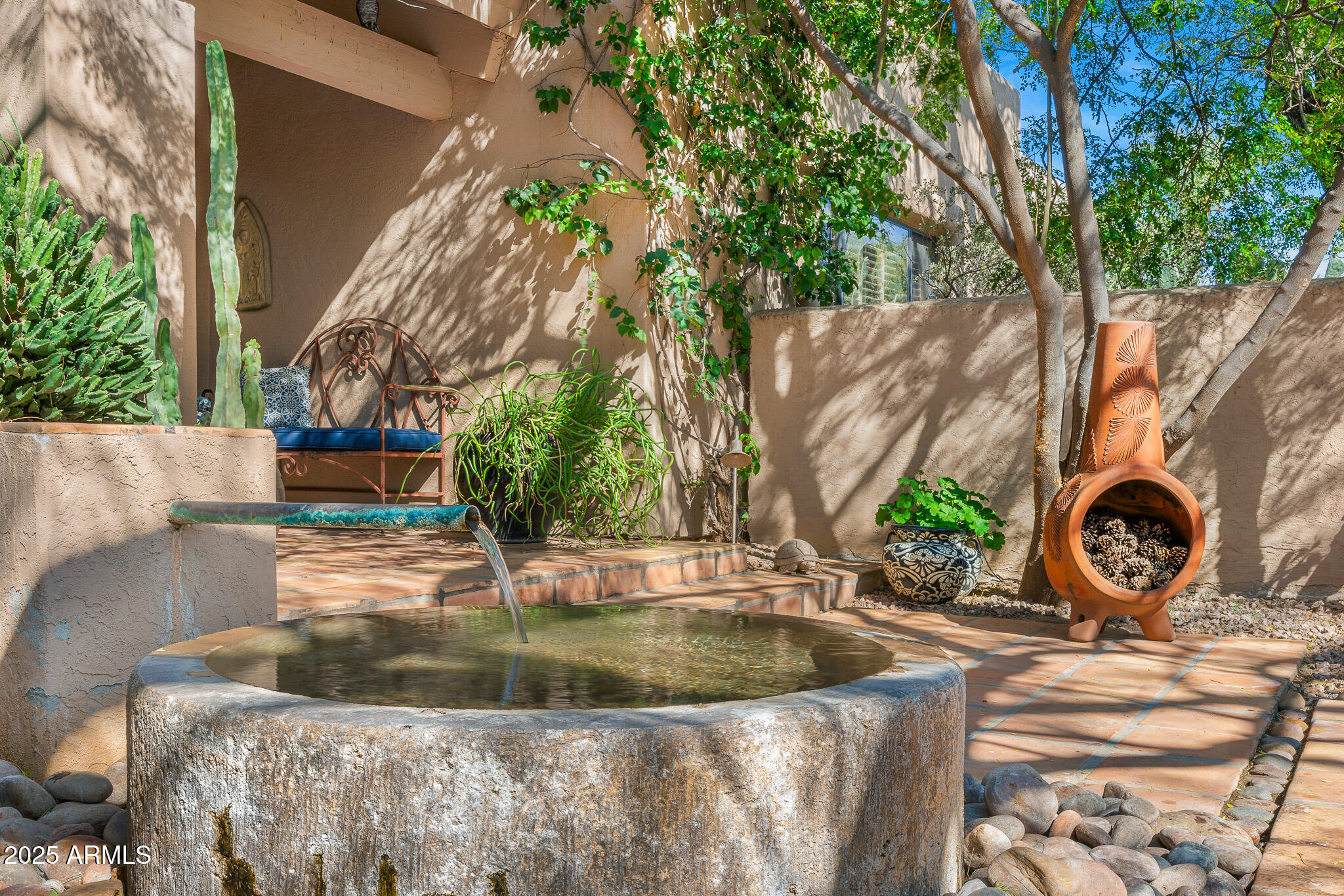 6301 N CAMELBACK MANOR Drive, 5