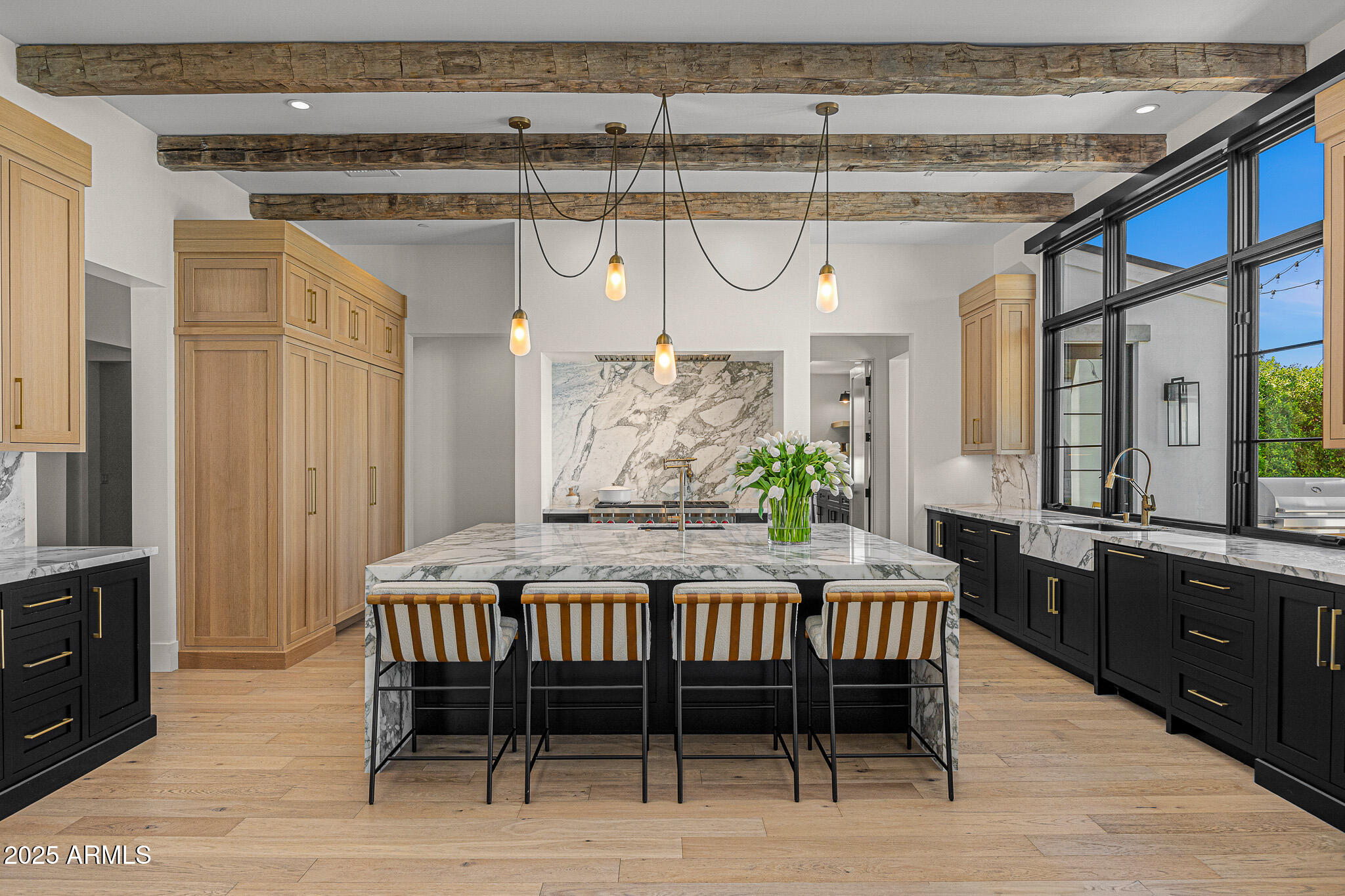 6238 E CALLE ROSA, -