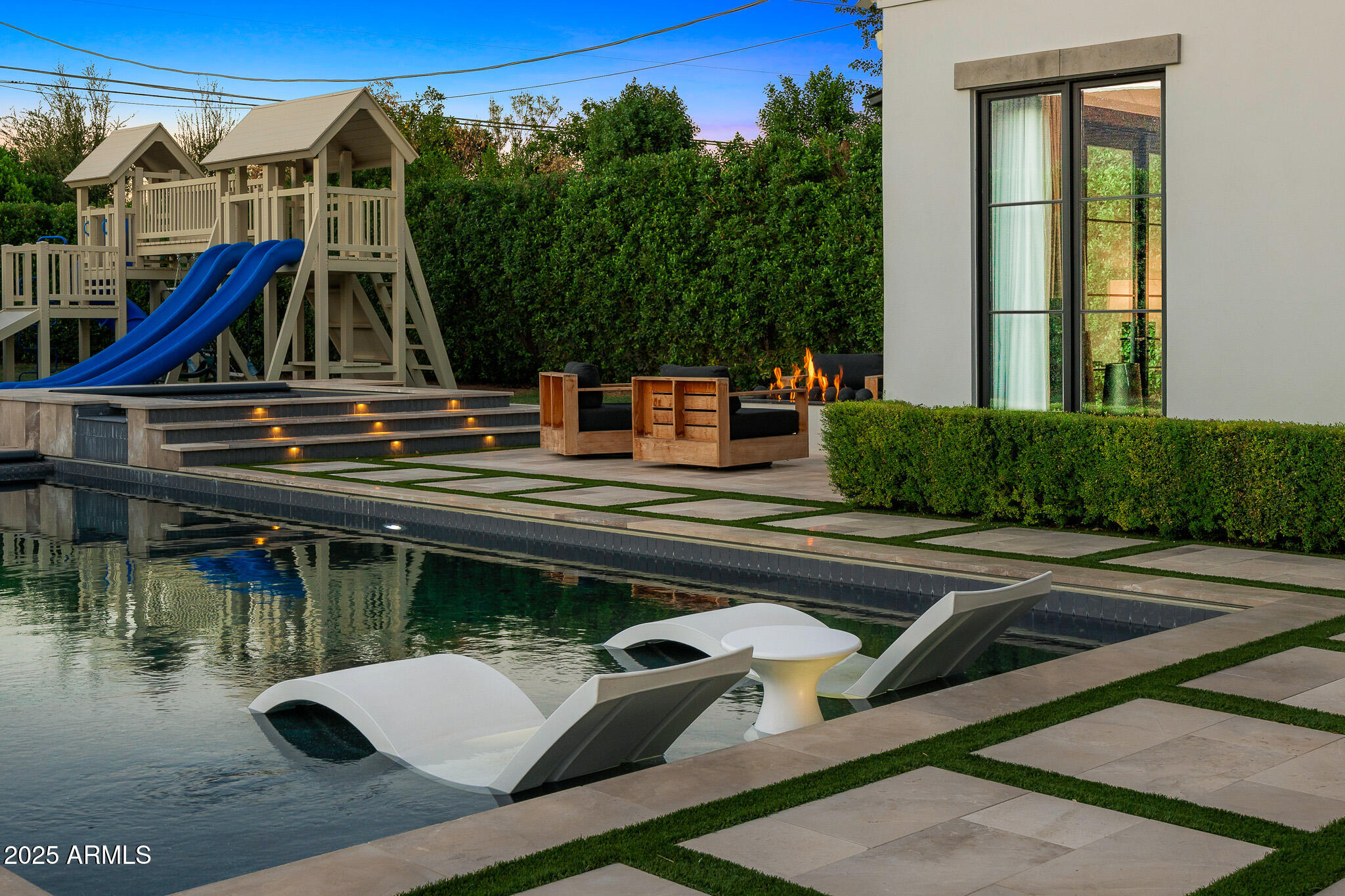 6238 E CALLE ROSA, -