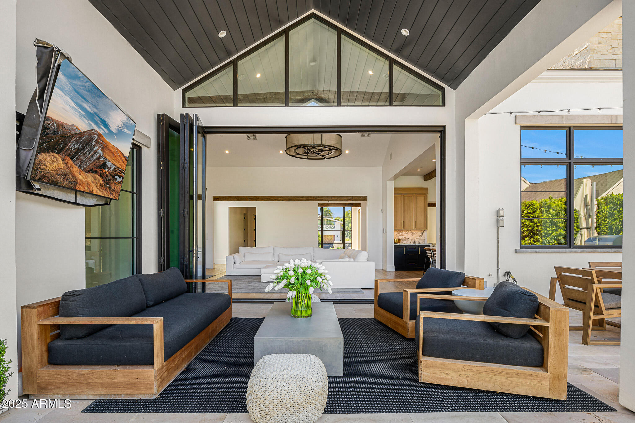 6238 E CALLE ROSA, -