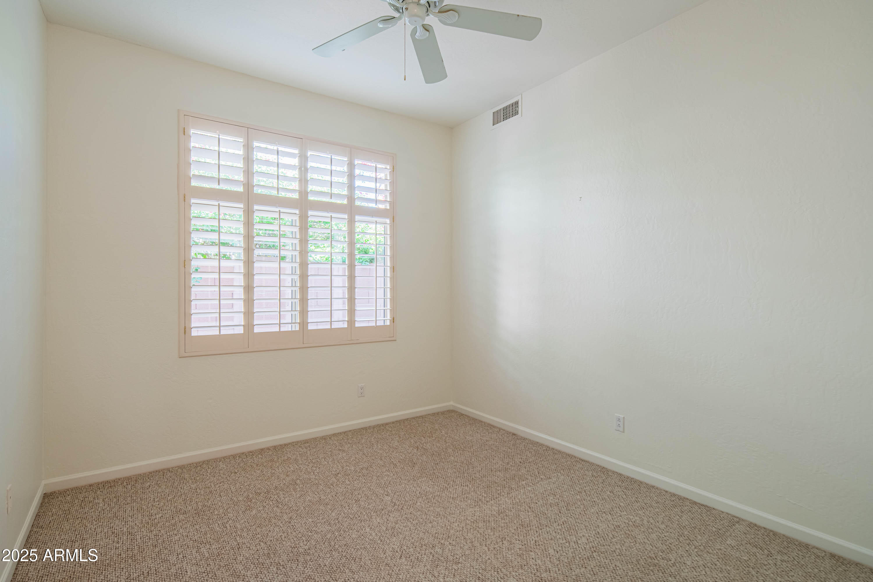 6034 E ANDERSON Drive