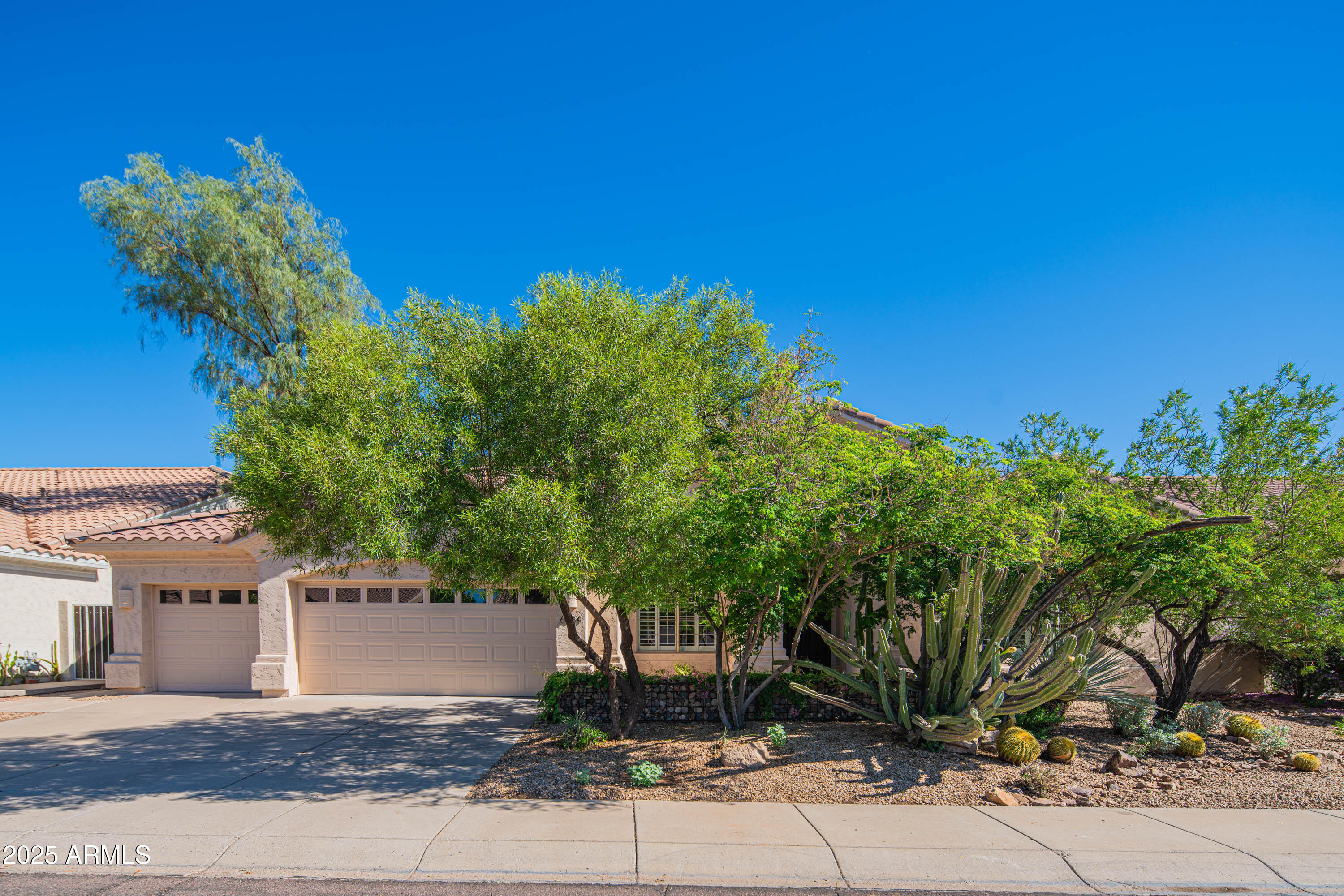 6034 E ANDERSON Drive