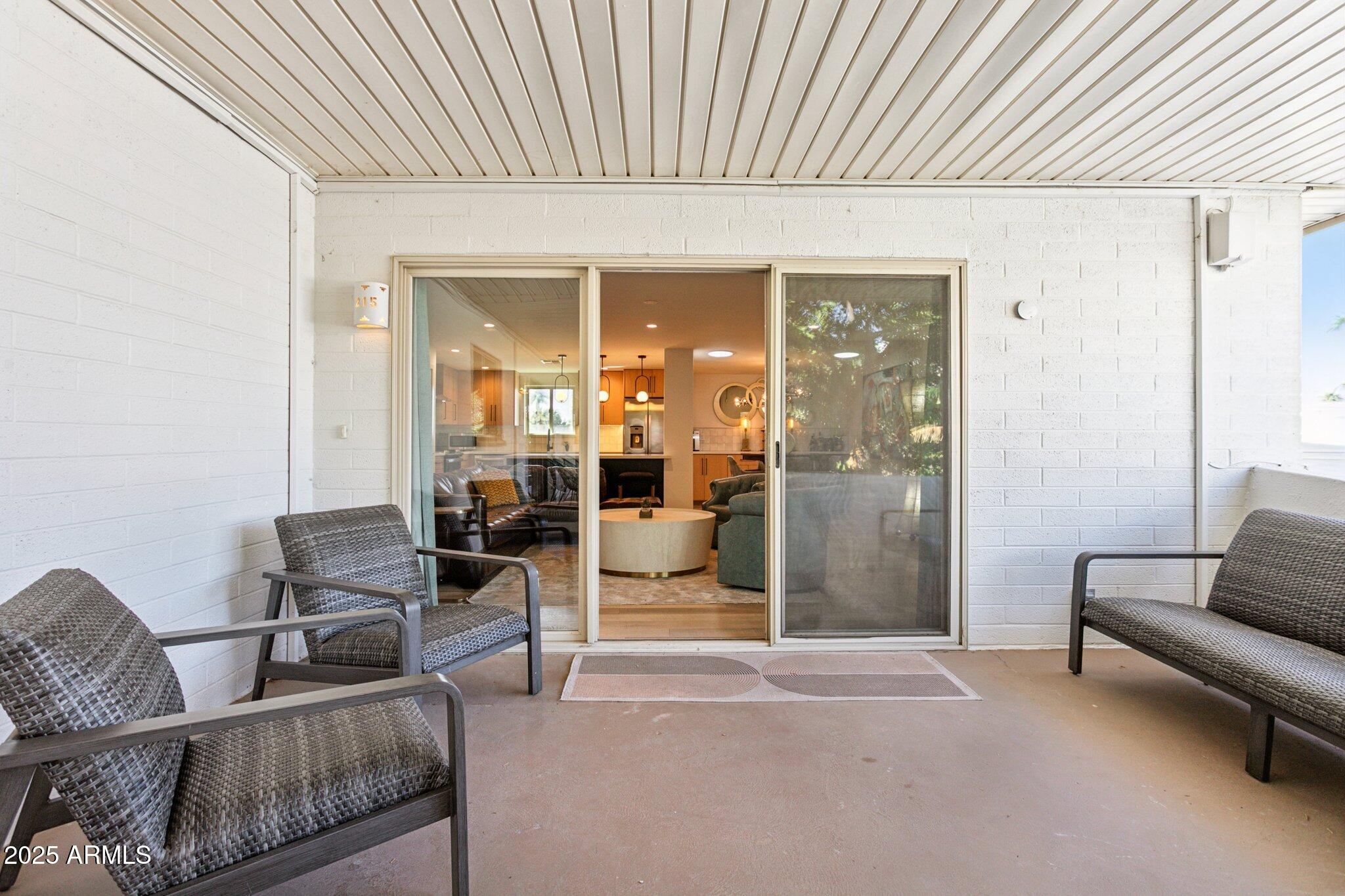 6824 E 2ND Street, 215